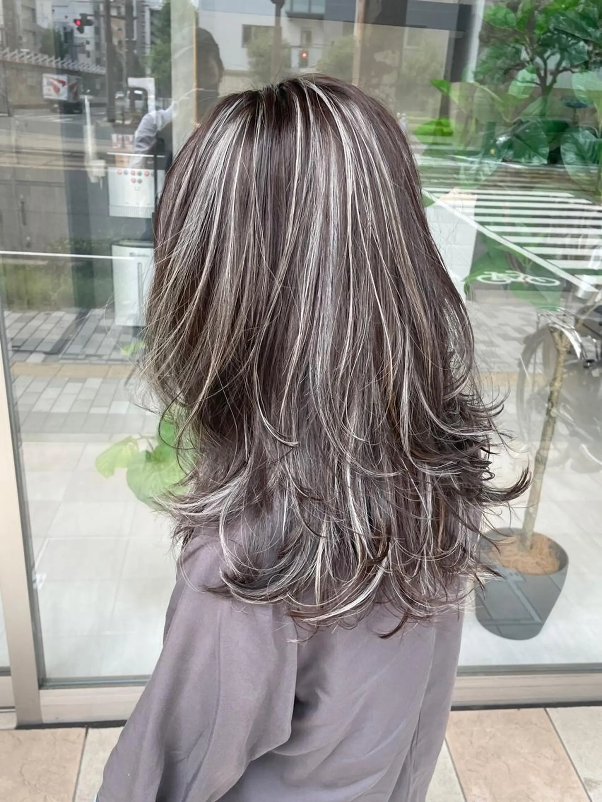 セミロング カラー 神野 雅樹のヘアスタイル