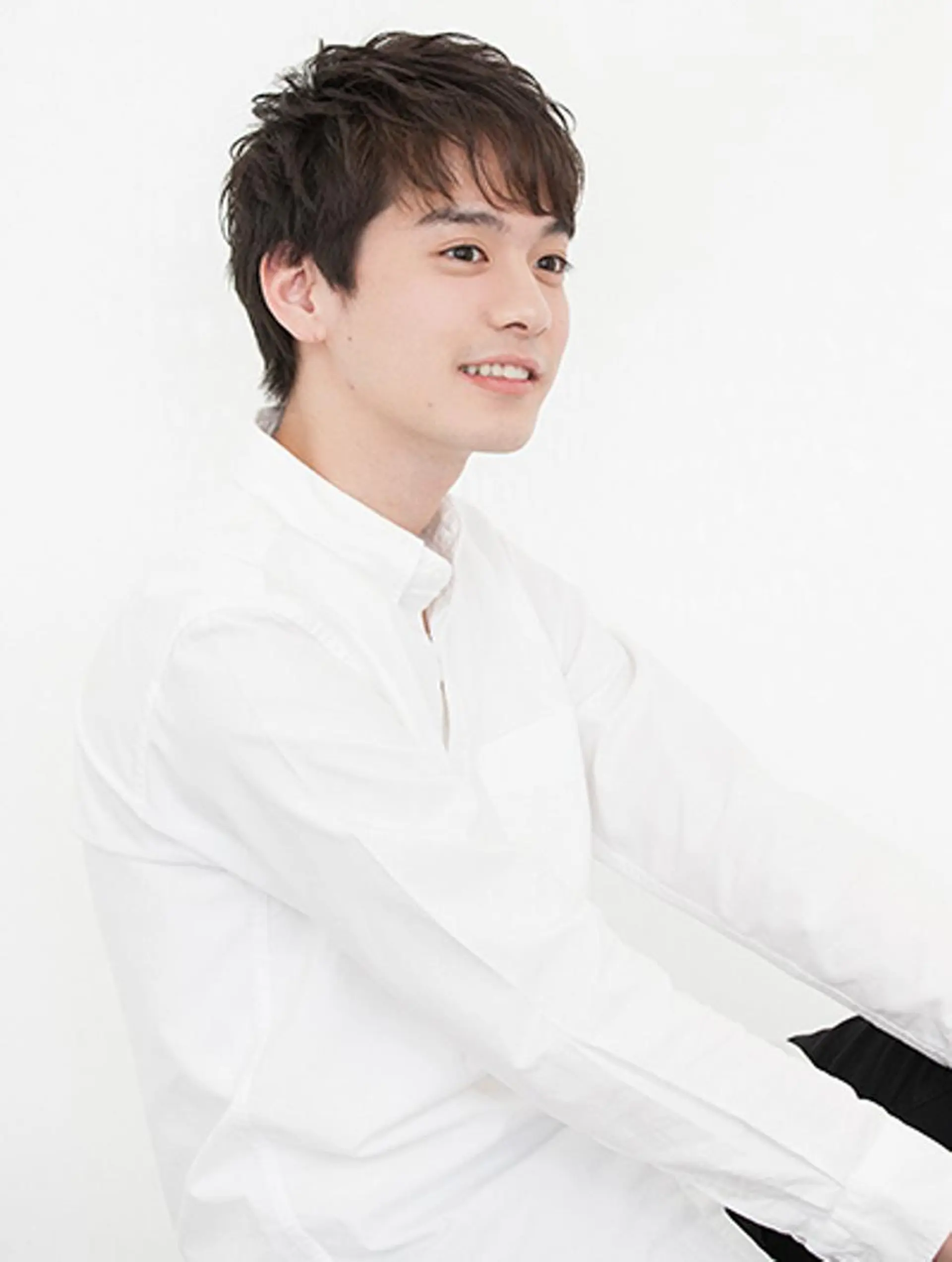 メンズ マッシュ カット ヘアカラー トリートメント ヘッドスパ ヘアセット 半個室メンズ カット🥕羽鳥淳妃のヘアスタイル