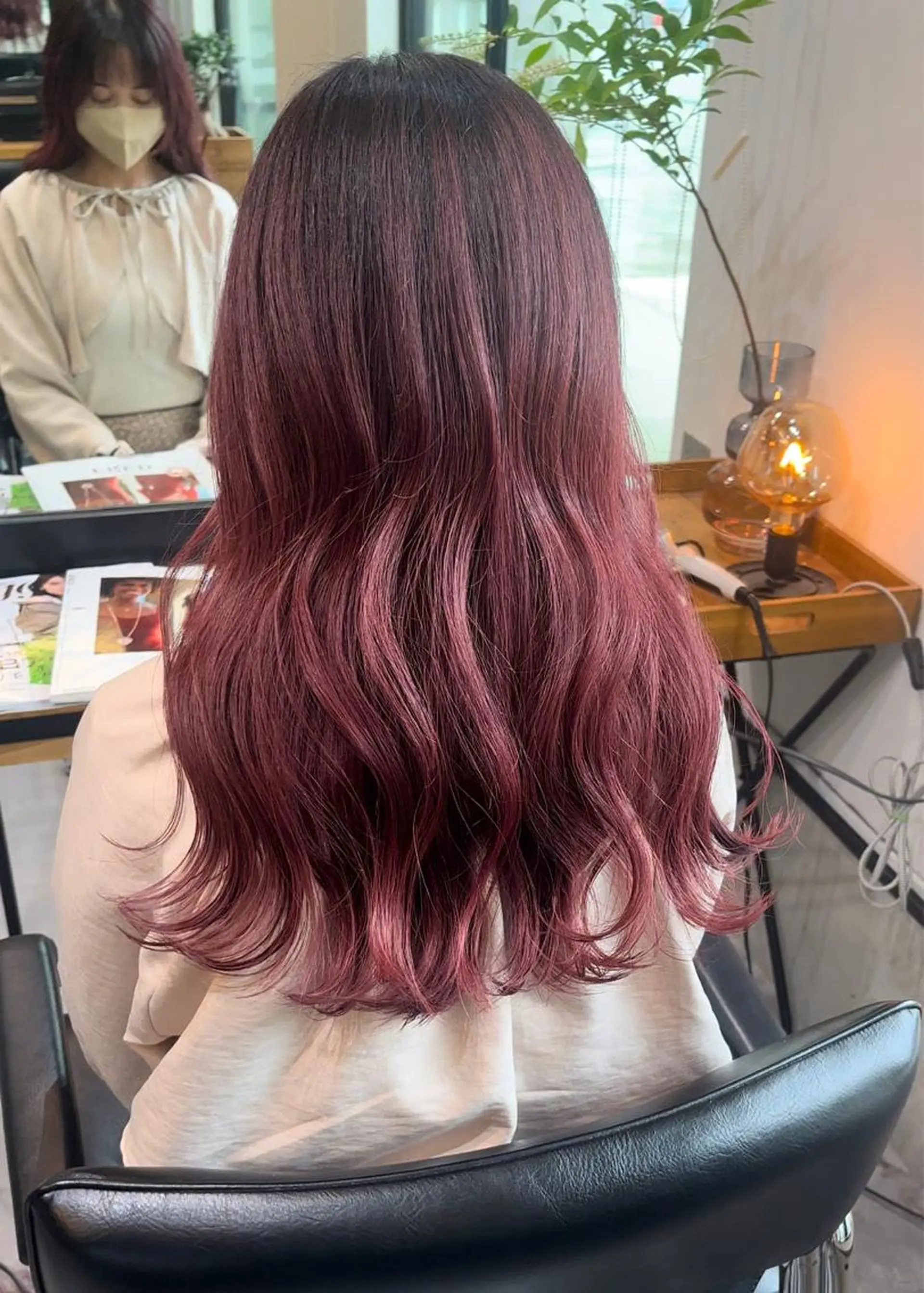 セミロング カット ヘアカラー トリートメント 手塚 亮汰のヘアスタイル