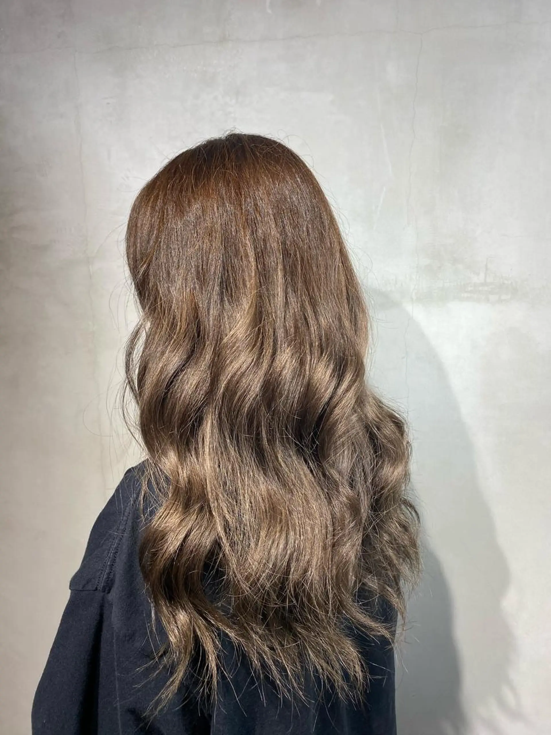 ロング 寄主 洸雅のヘアスタイル