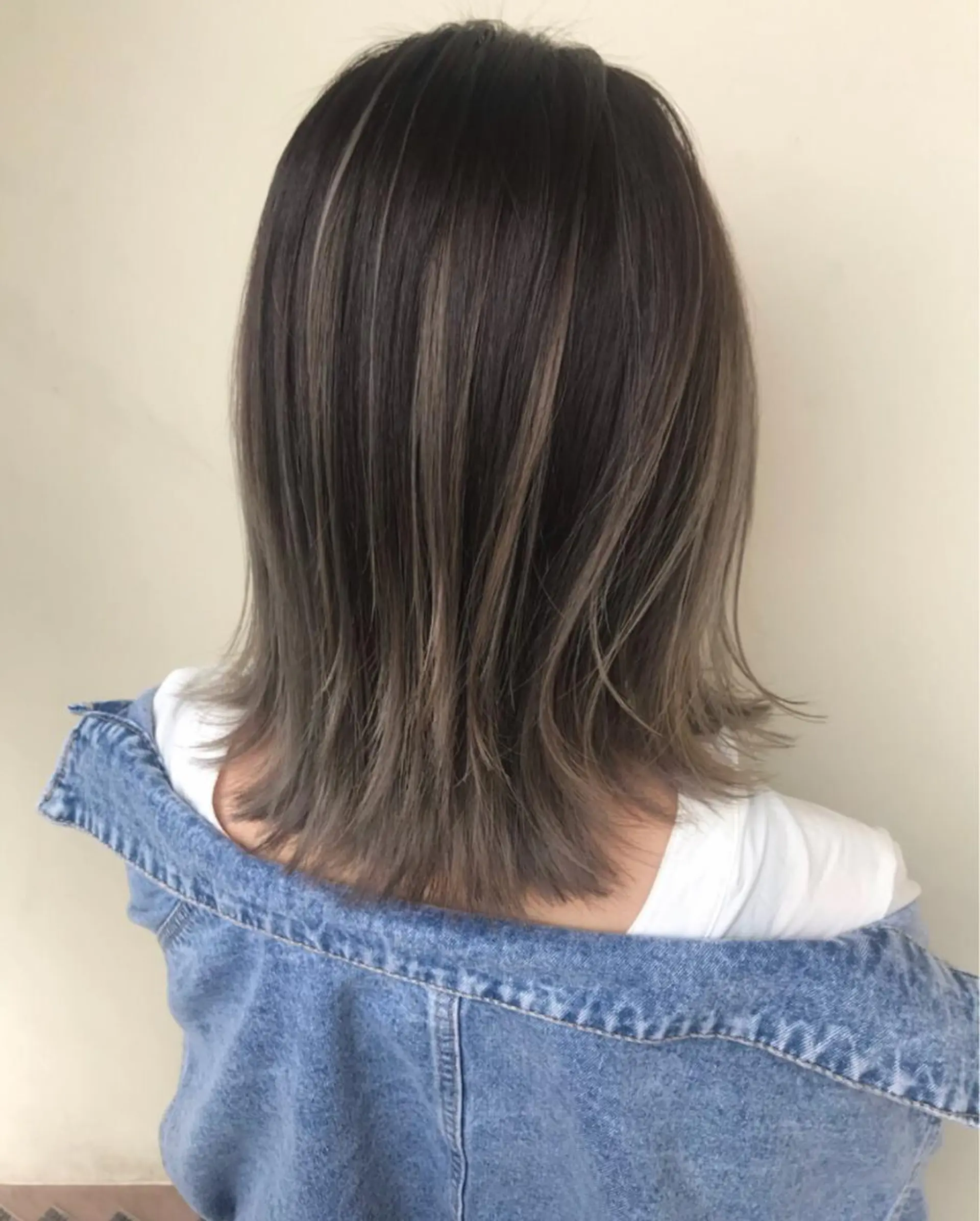 ミディアム カラー カット ヘアカラー ハイライト、レイヤー カット/西梅田/中西のヘアスタイル