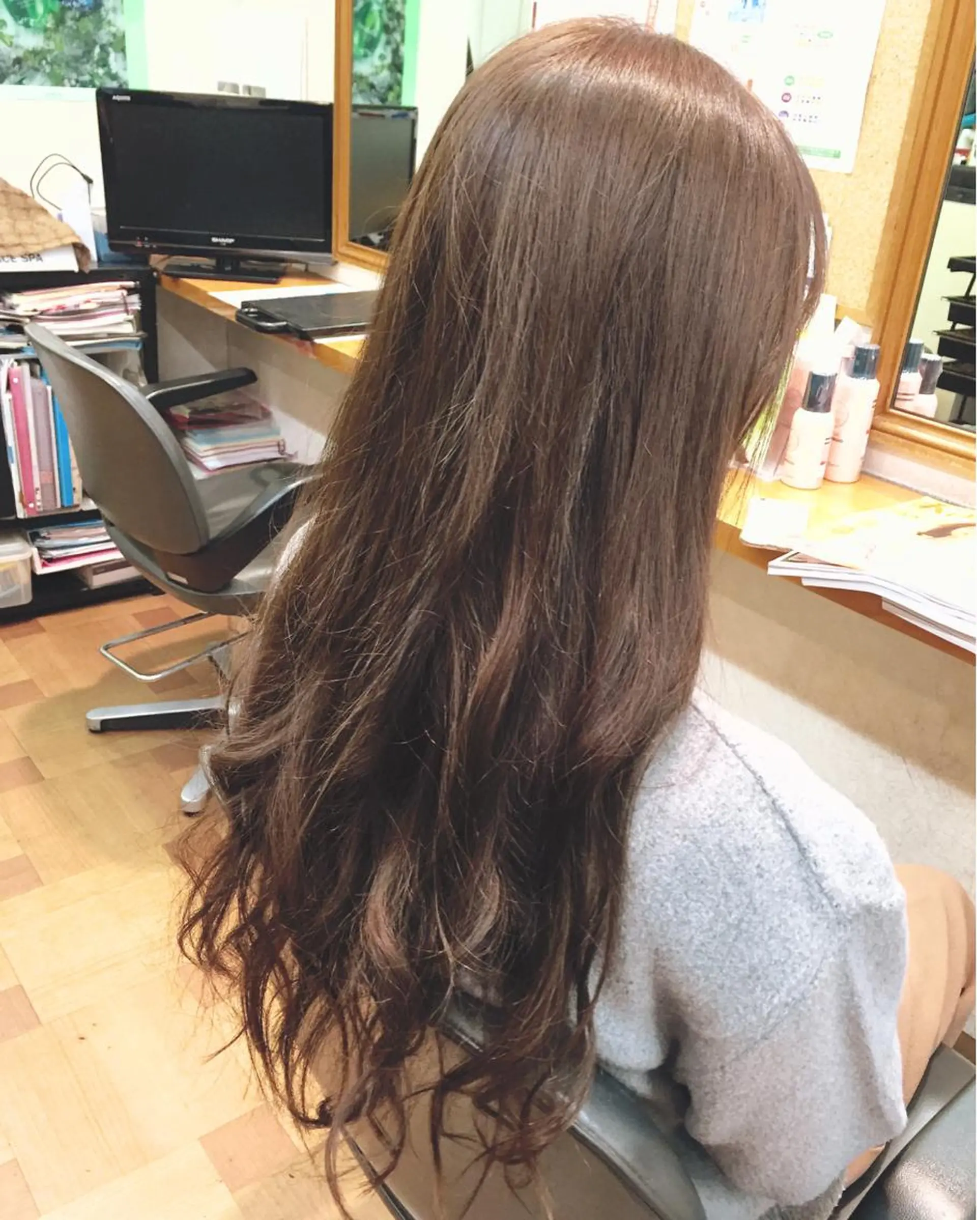 セミロング ロング カラー YAP！HAIR所属・YAP！HAIR トコツメアヤノのヘアスタイル