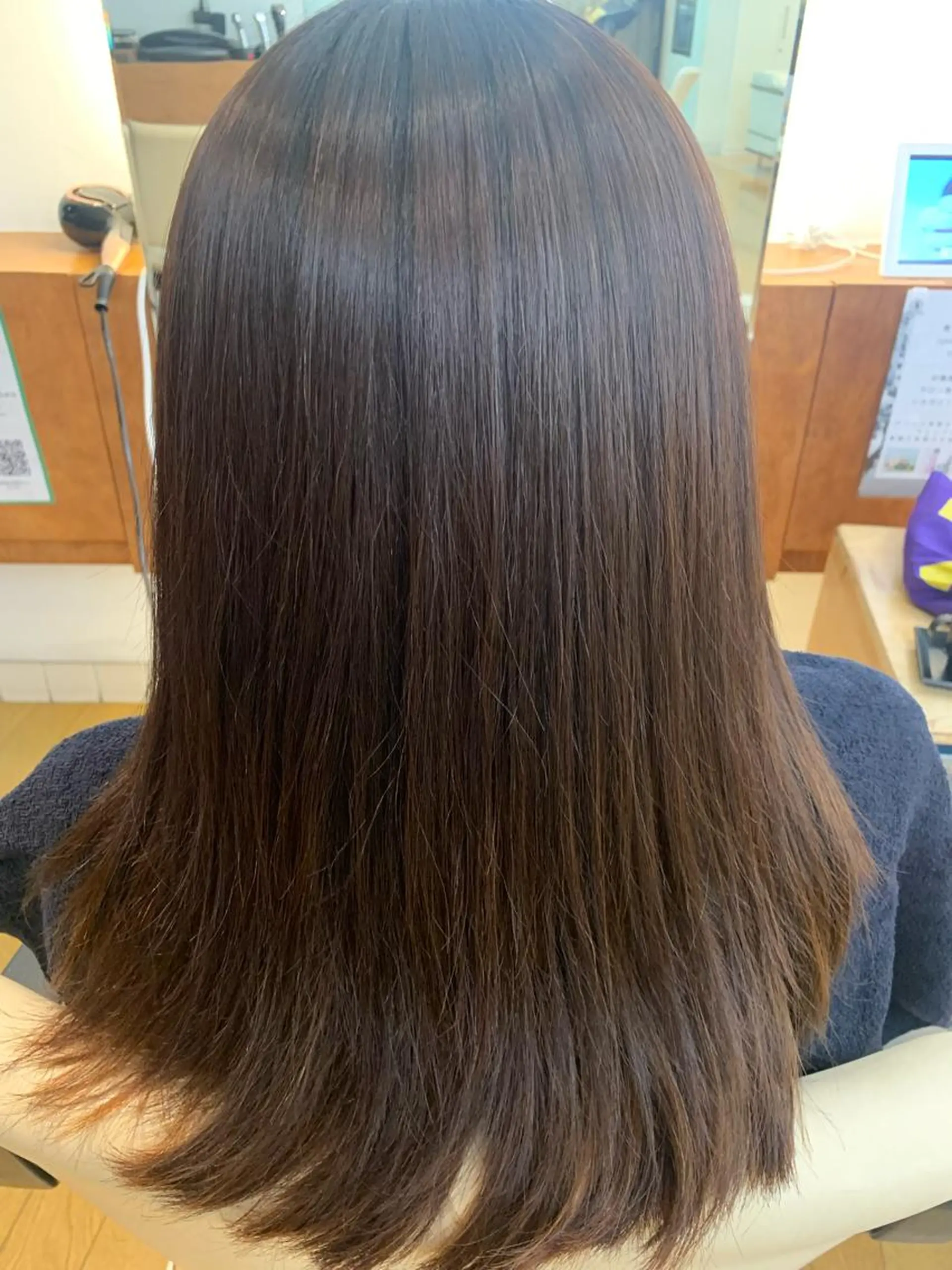 ミディアム カラー ヘアカラー ROMANA JIYUGAOKA所属・菅谷 希和のマツエク・マツパデザイン