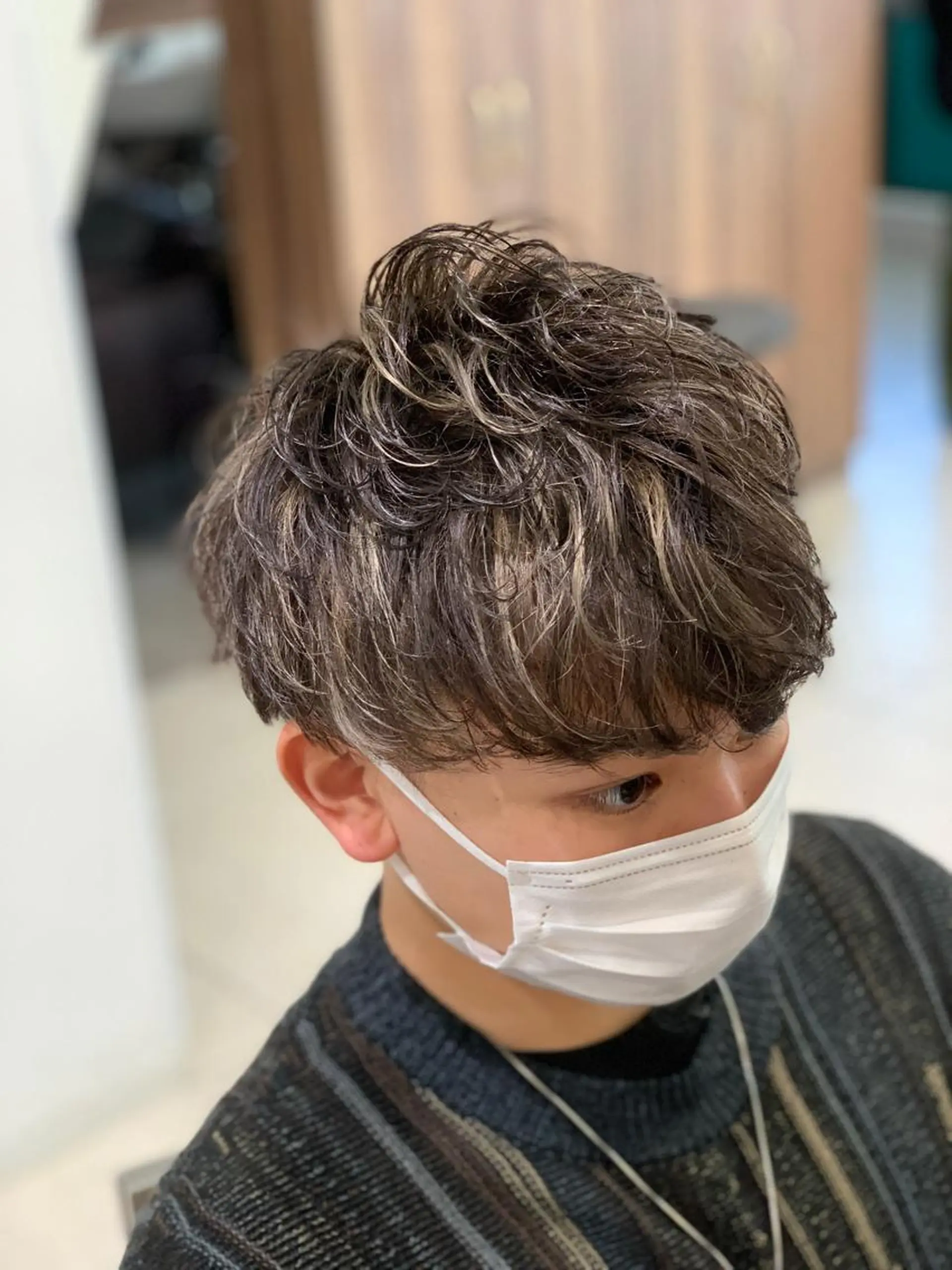 ショート カラー ハイライトカラー ハイライト カット ヘアカラー パーマ 平本 雄馬のヘアスタイル