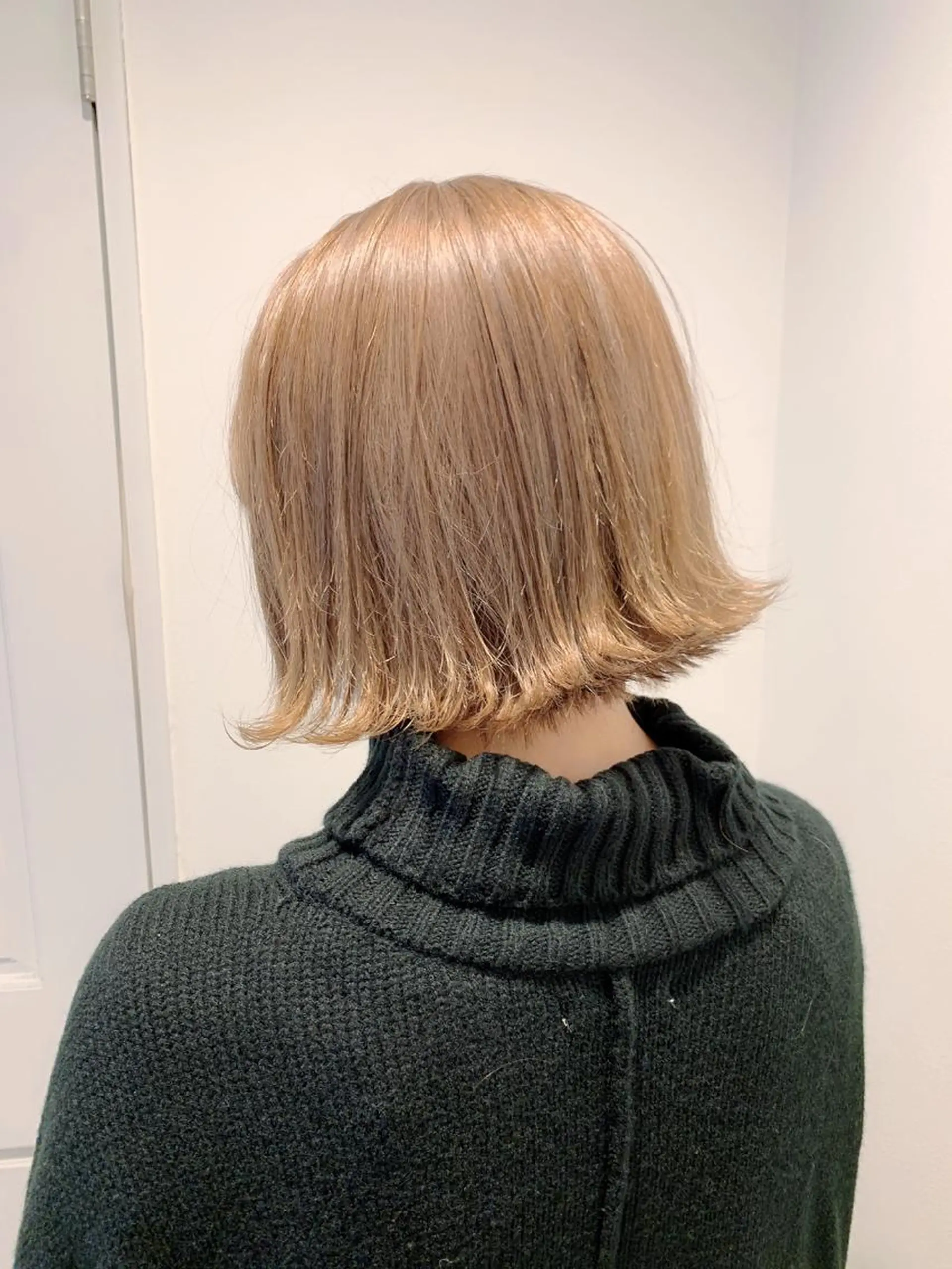 ショート カラー ヘアアレンジ 【赤み消しカラー】 中野浩太のヘアスタイル