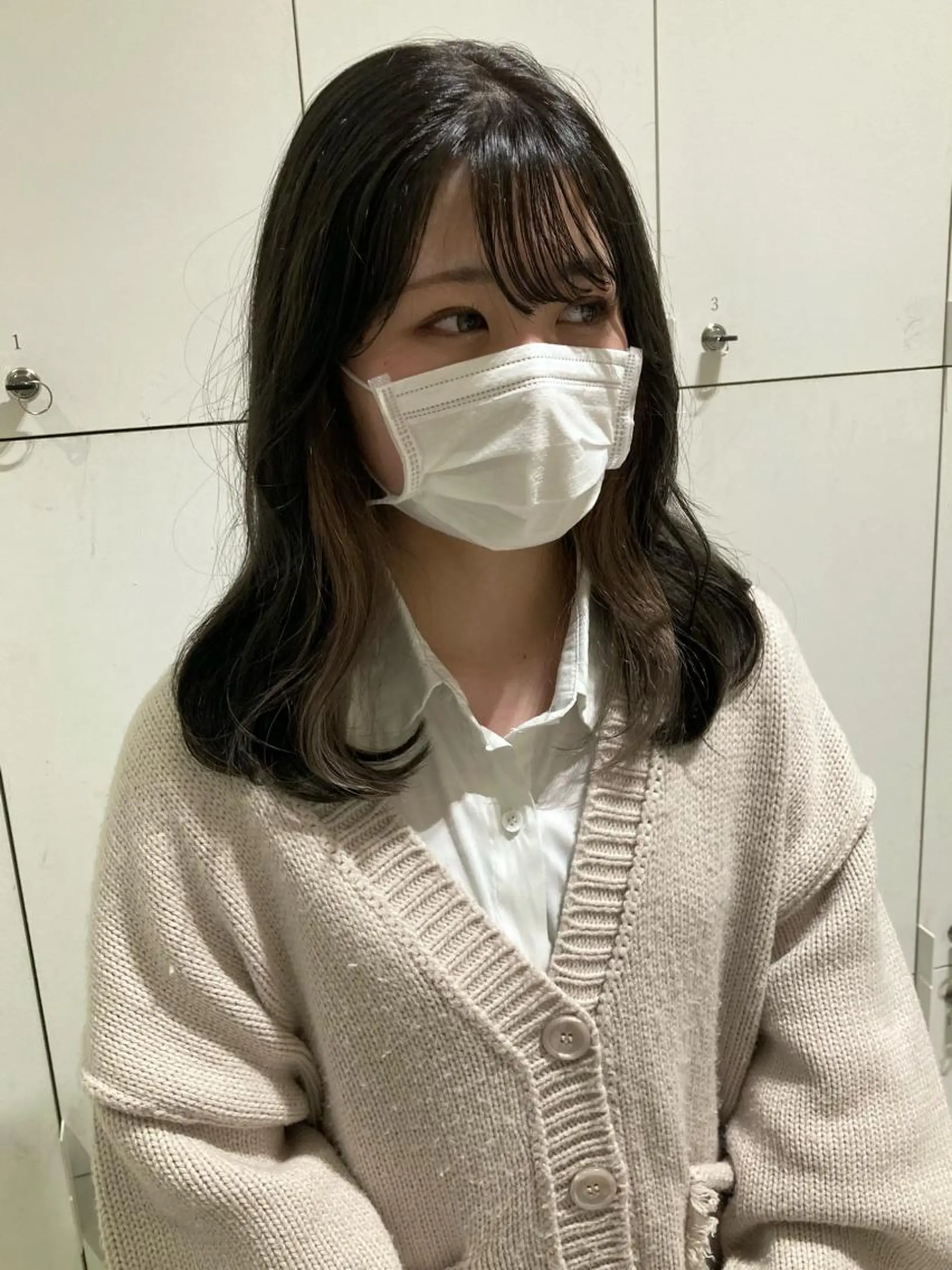 セミロング カラー ベージュカラー ヘアカラー 透明感カラー🫧 nanohaのヘアスタイル