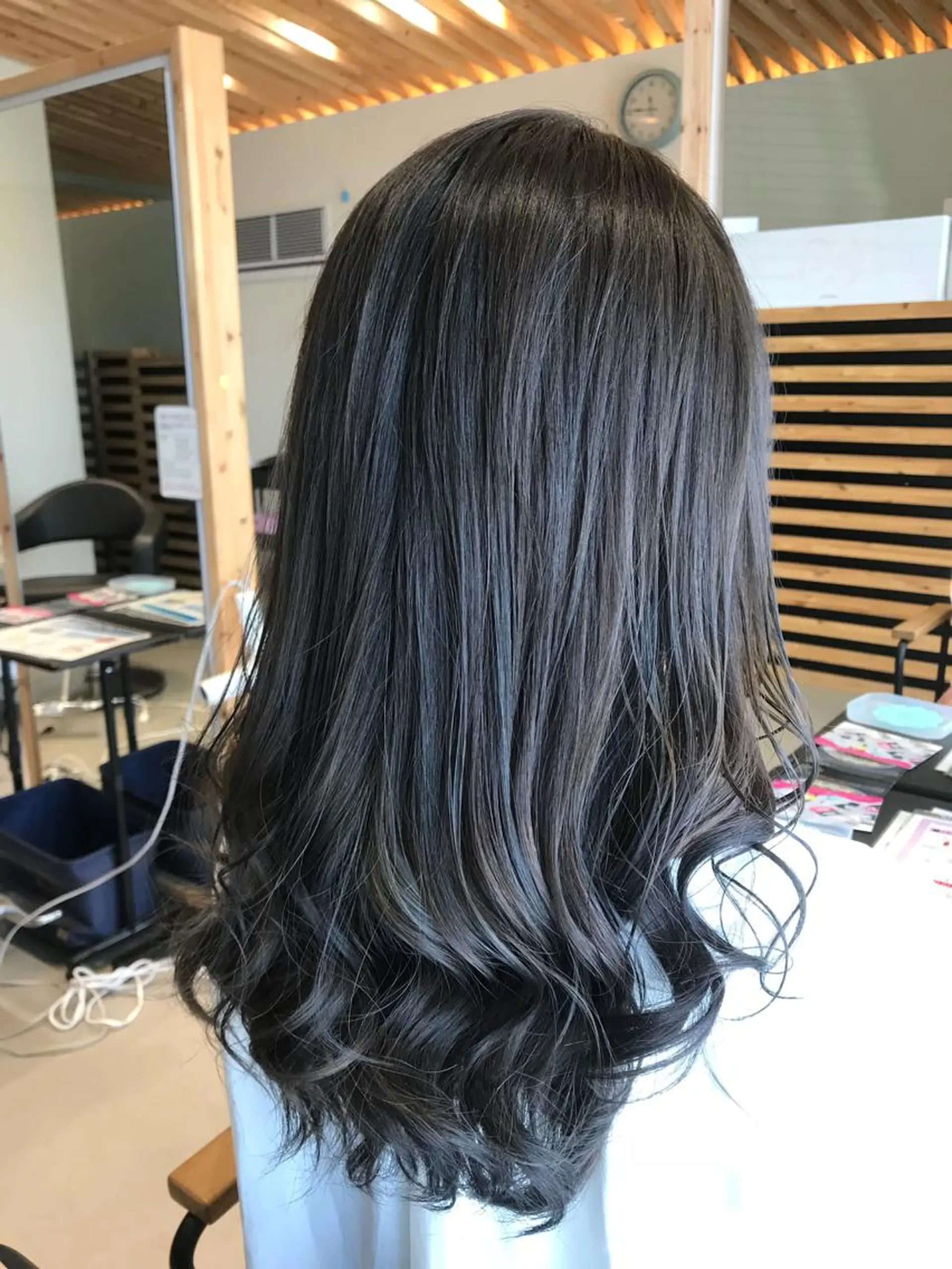 ロング カラー 関口 友行のヘアスタイル