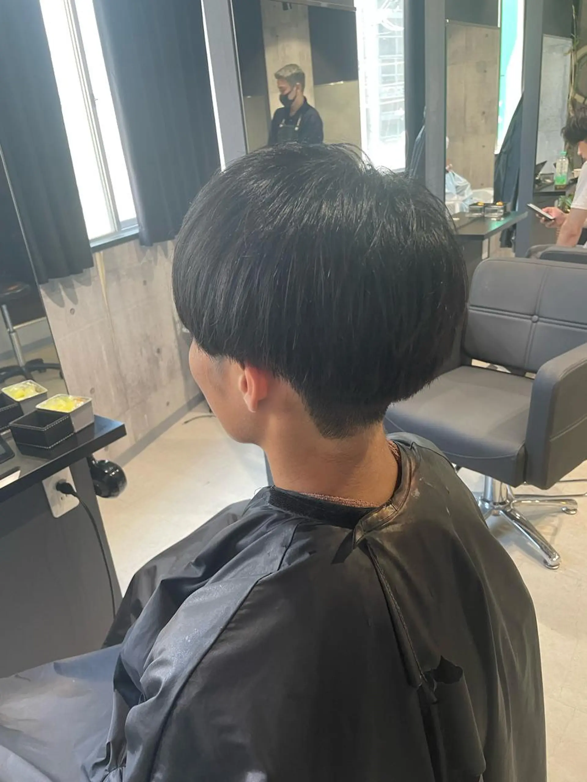 メンズ マッシュ 刈り上げ カット _WHITE / KENTOのヘアスタイル