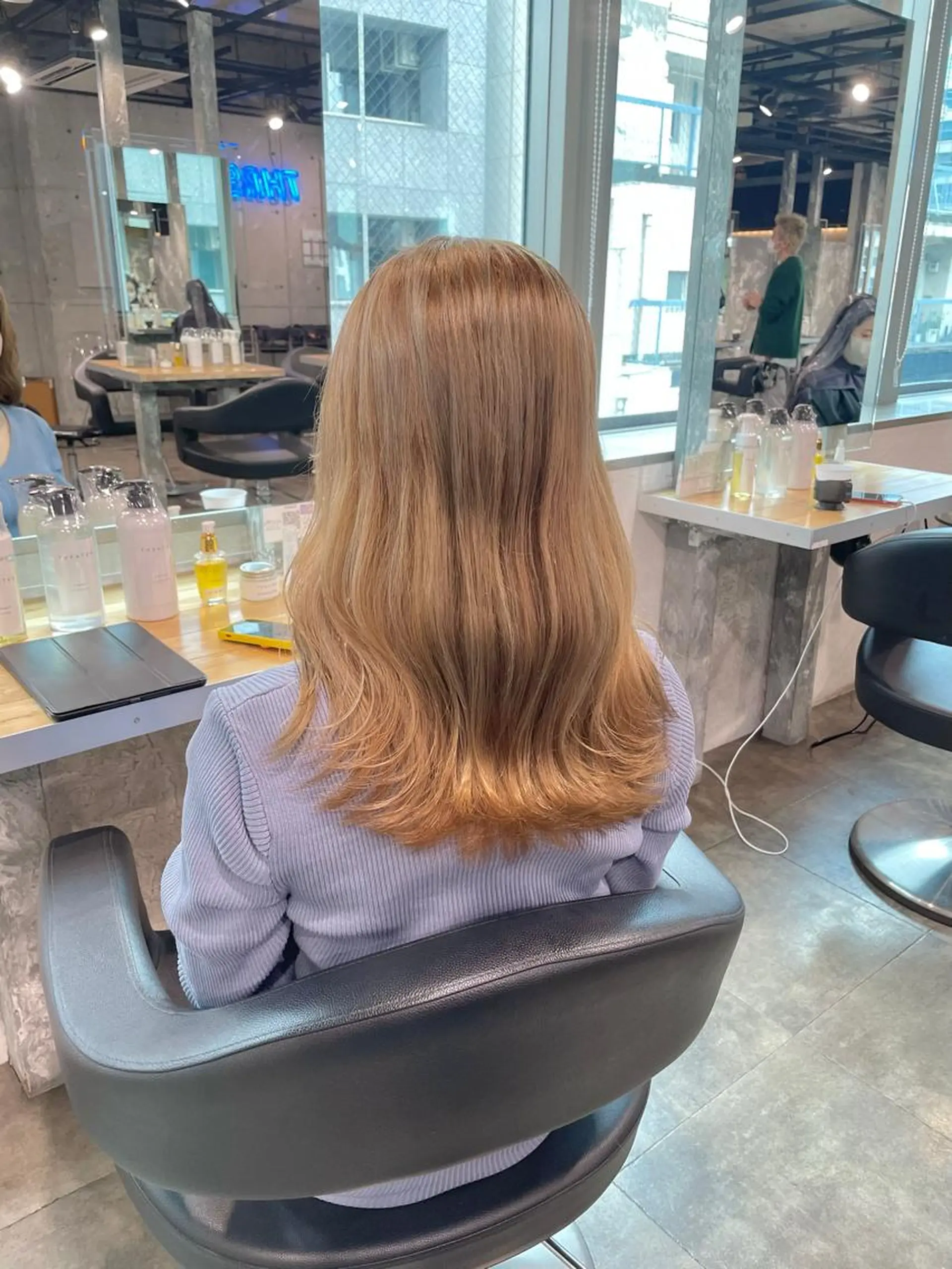 ロング カラー ヘアカラー トリートメント ヘッドスパ ヘアセット ベージュカラー💖 やすひろのヘアスタイル