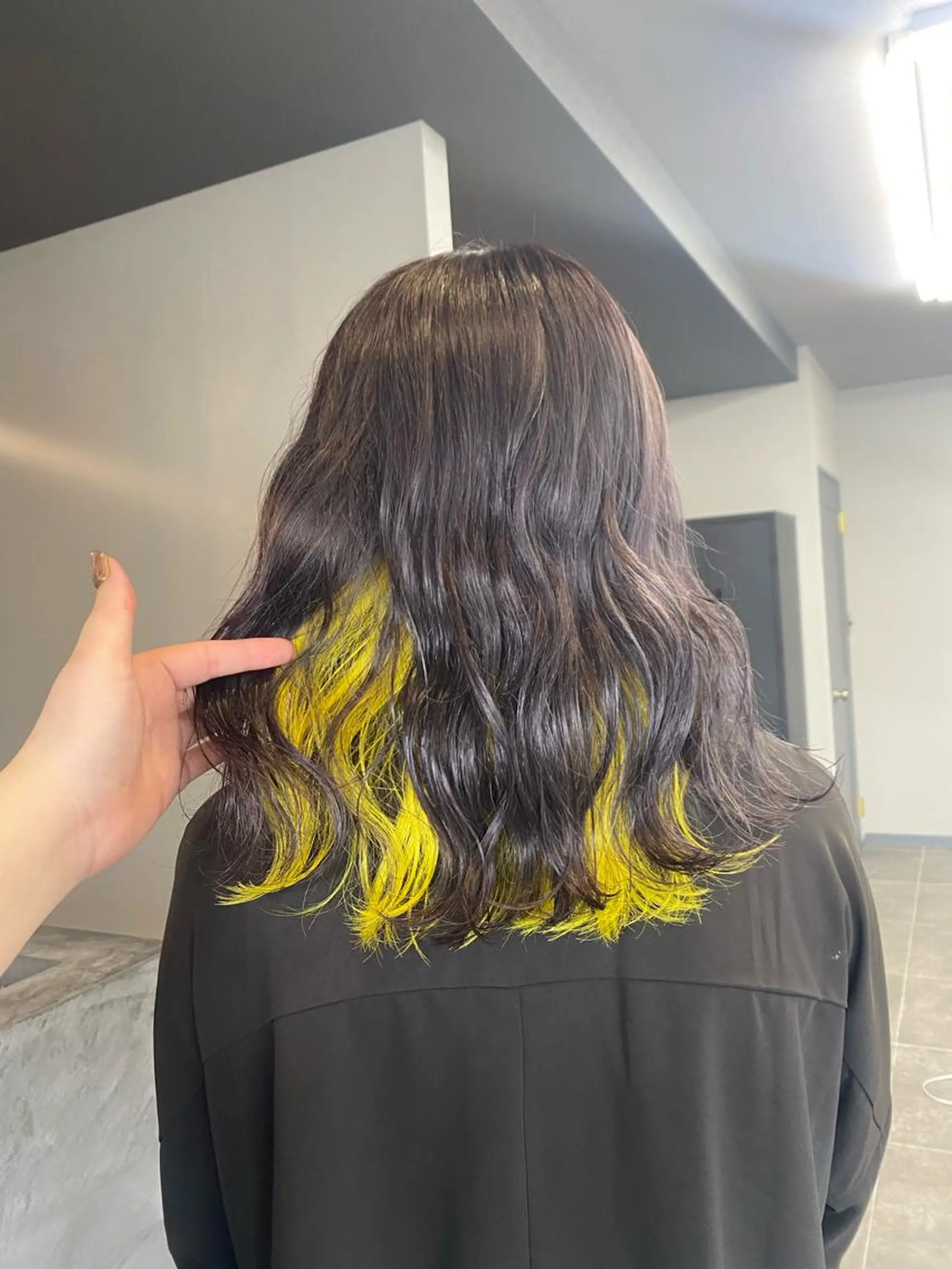 ロング maco 艶感ハイトーン🦋のヘアスタイル