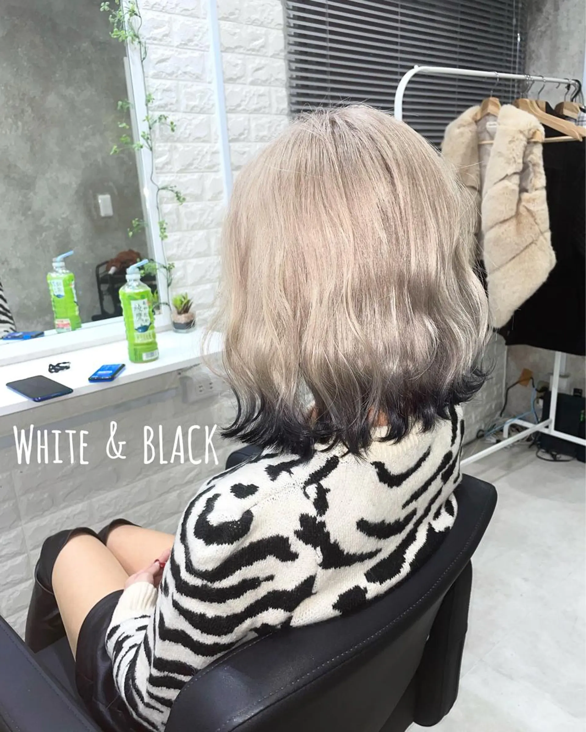 ショート カラー アッシュ ベージュカラー 黒髪 ホワイトベージュ ヘアカラー にしき さんのヘアスタイル