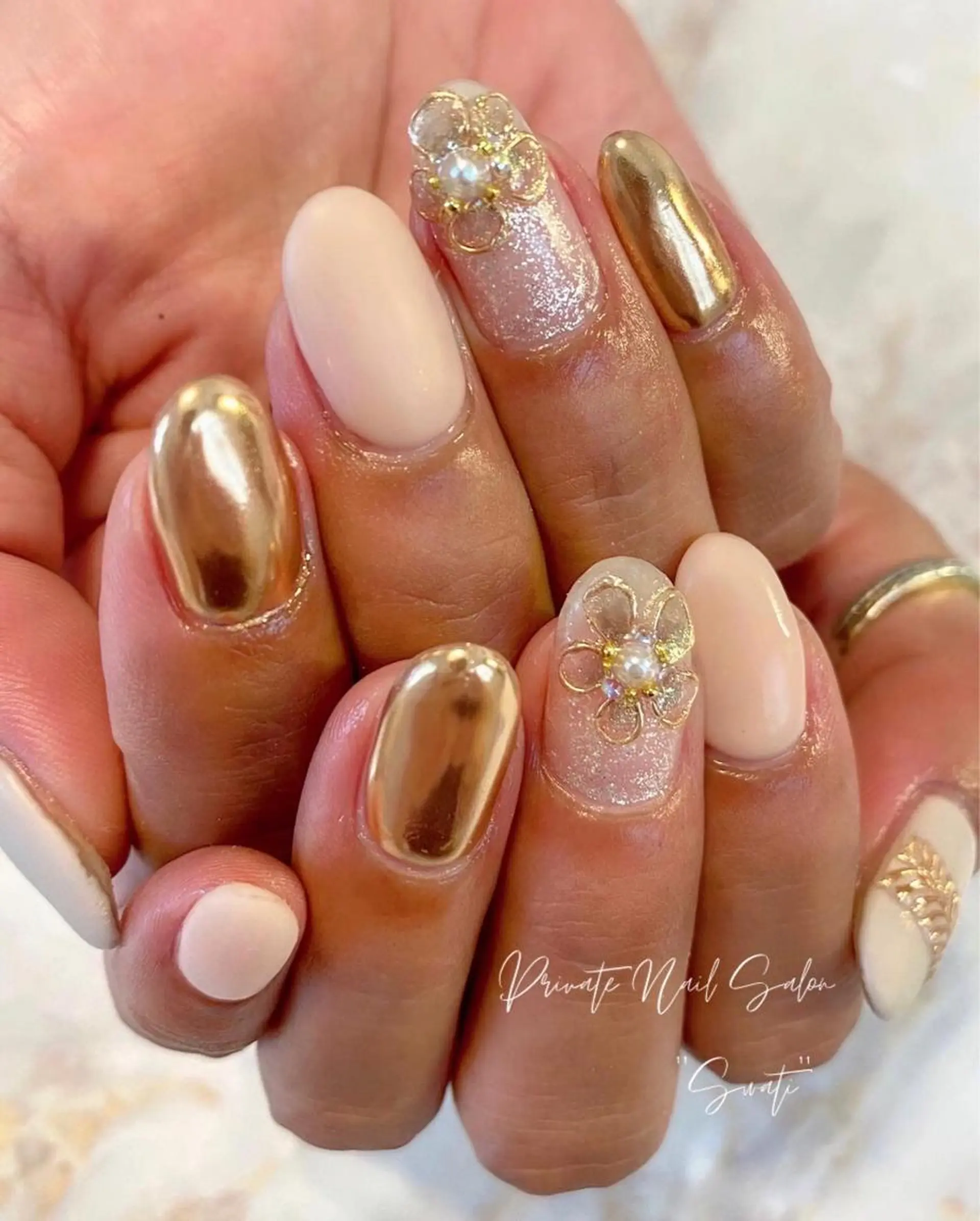 ネイル アートネイル ニュアンスネイル オフィスネイル 夏ネイル yuko （ネイリスト）のネイルデザイン