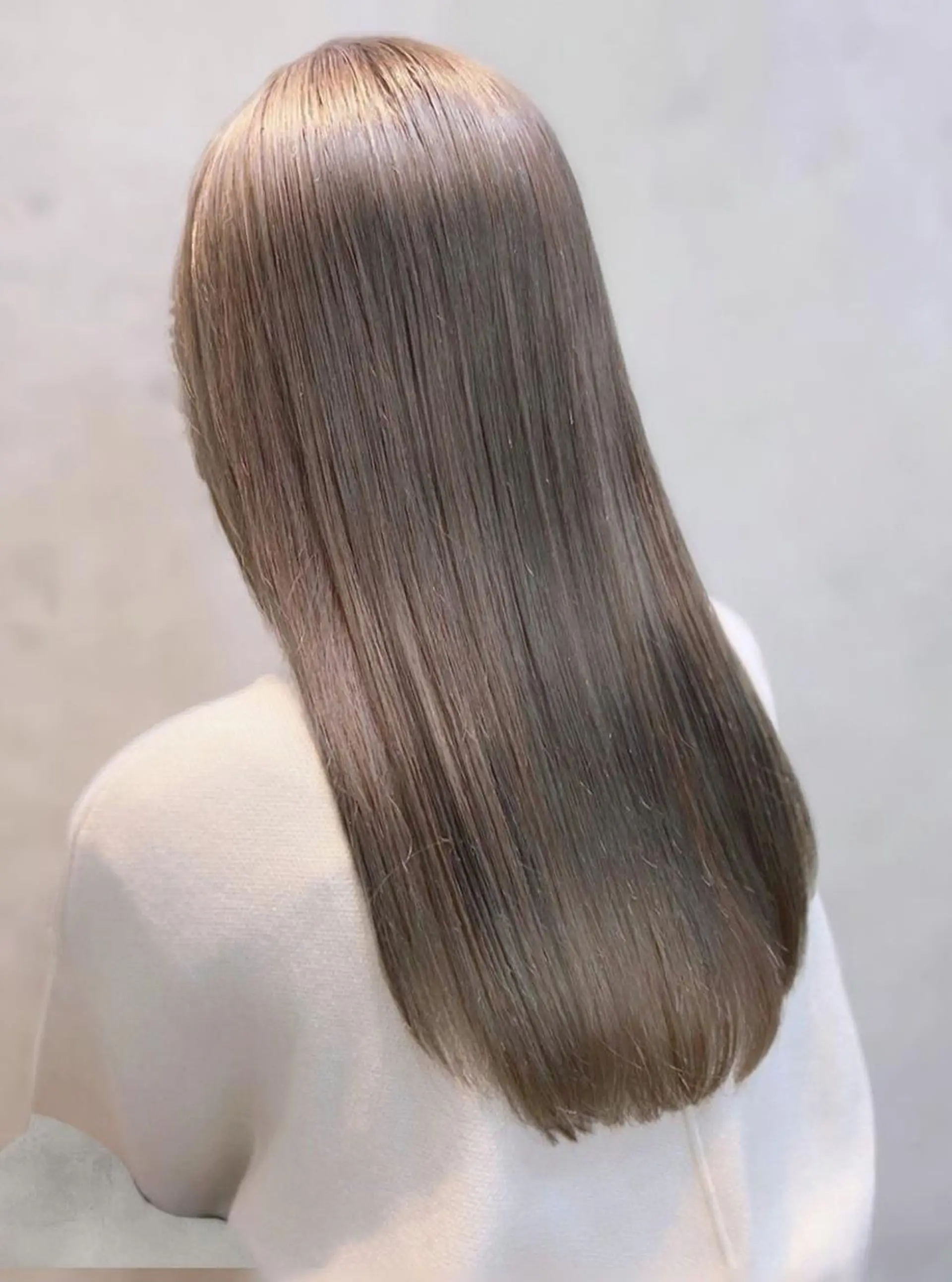 ロング カット ヘアカラー トリートメント 村岡彩優/松本 /ブリーチ/艶カラーのヘアスタイル