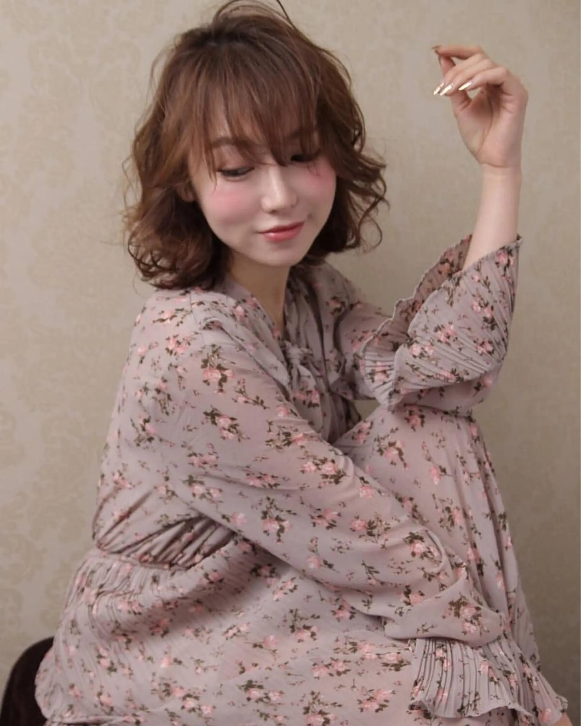 ミディアム カラー ヘアアレンジ 佐渡 慎吾のヘアスタイル