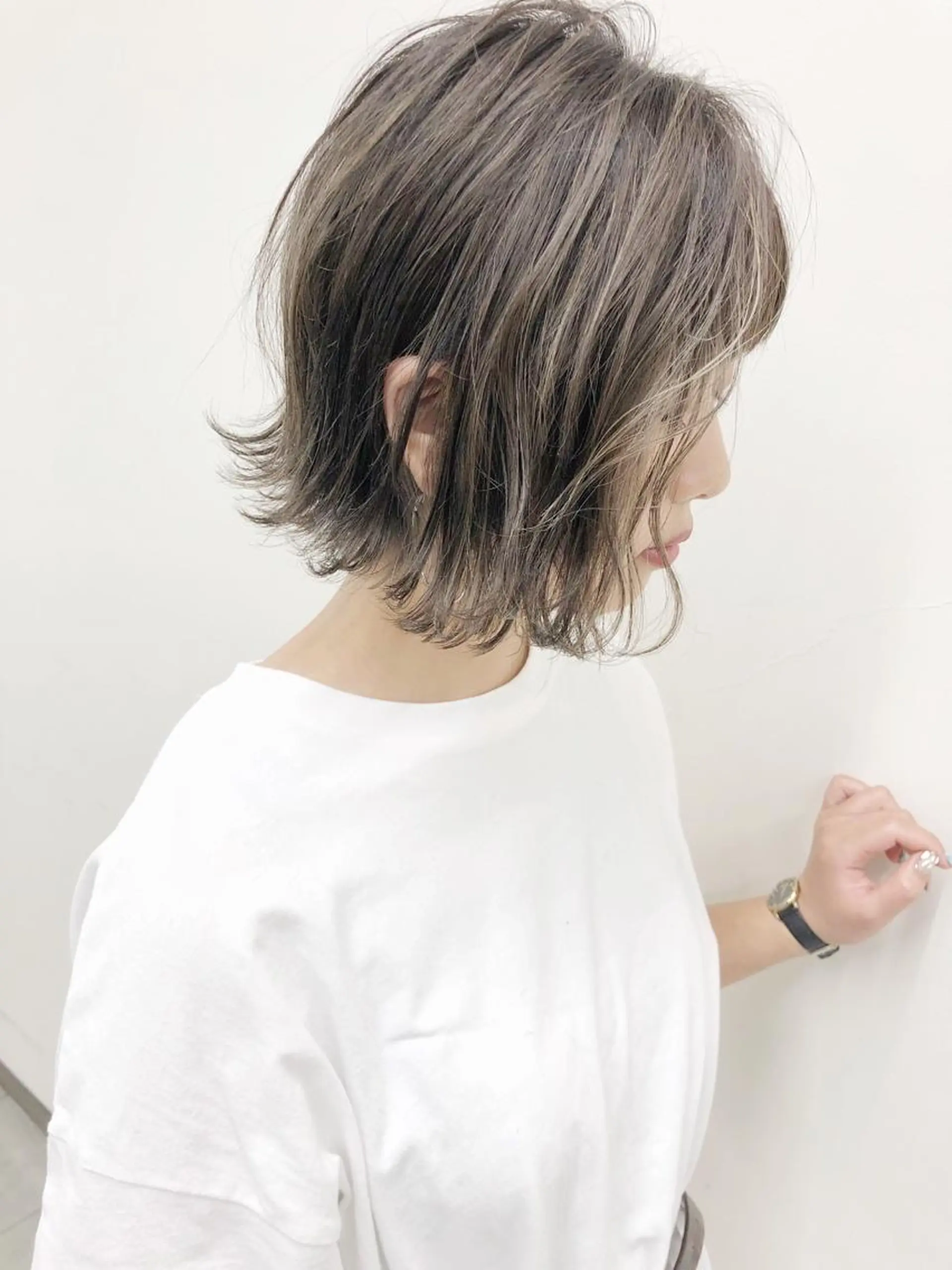 ショート 顔まわり／髪質改 善／白髪ぼかし／中山のヘアスタイル