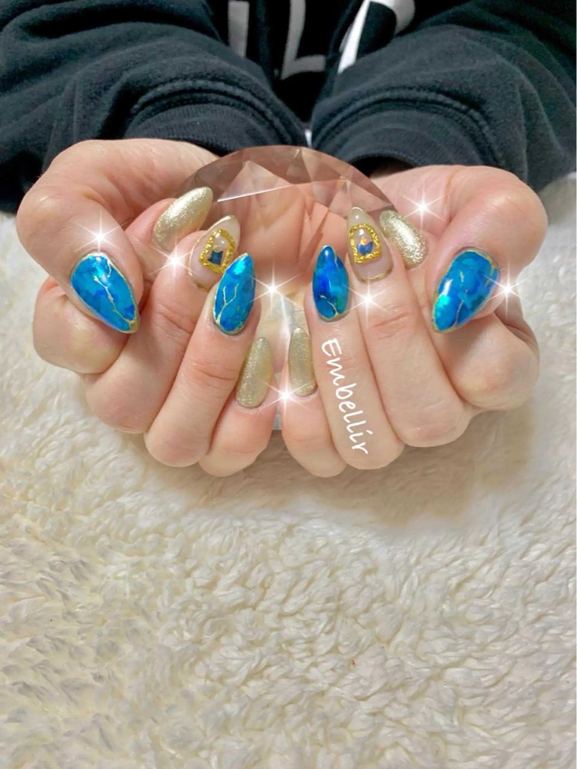 ネイル アートネイル 夏ネイル EMILUCA 北河希のエステ・リラクイメージ