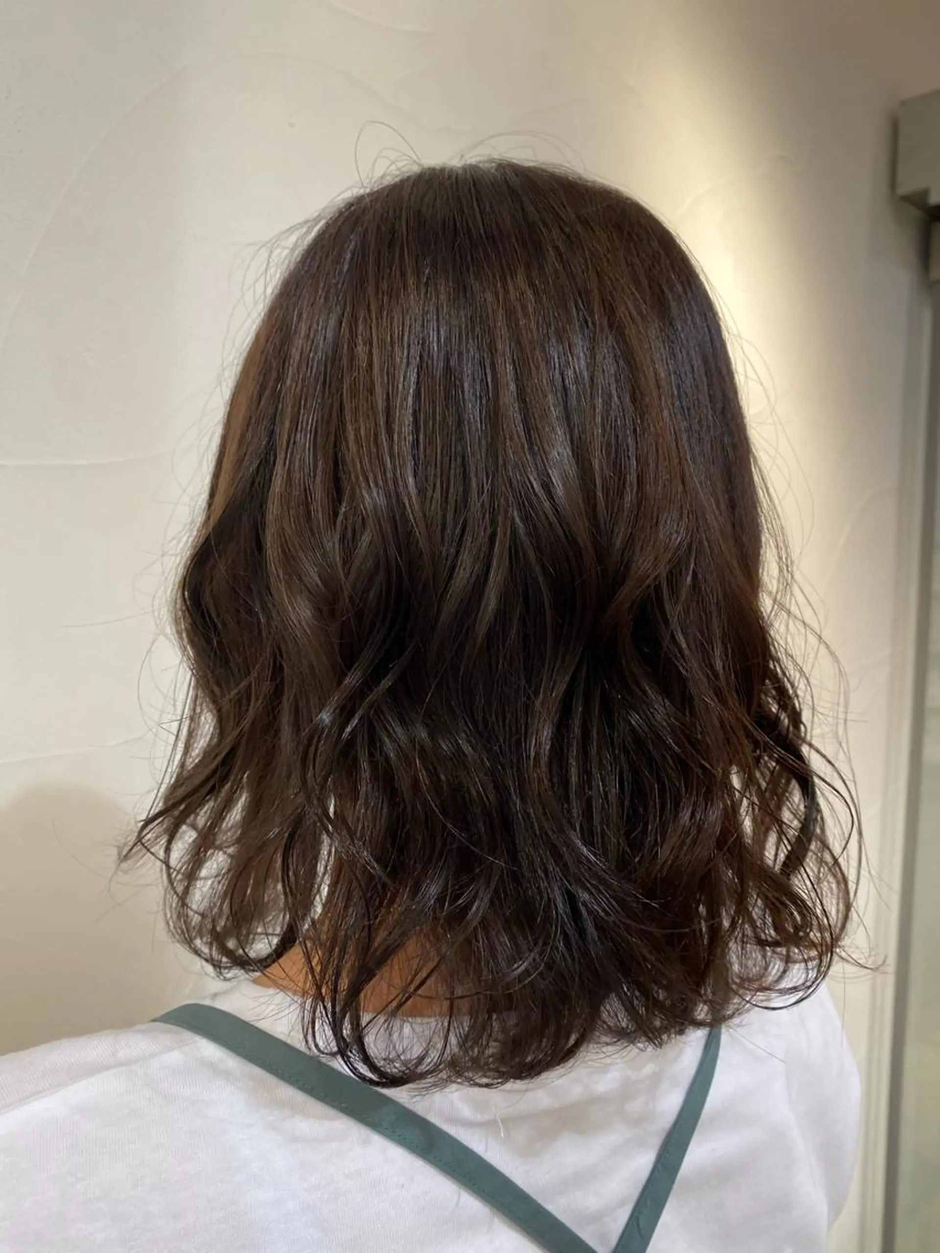 ミディアム カラー トレンドヘアーに🌈 川村　静香のヘアスタイル