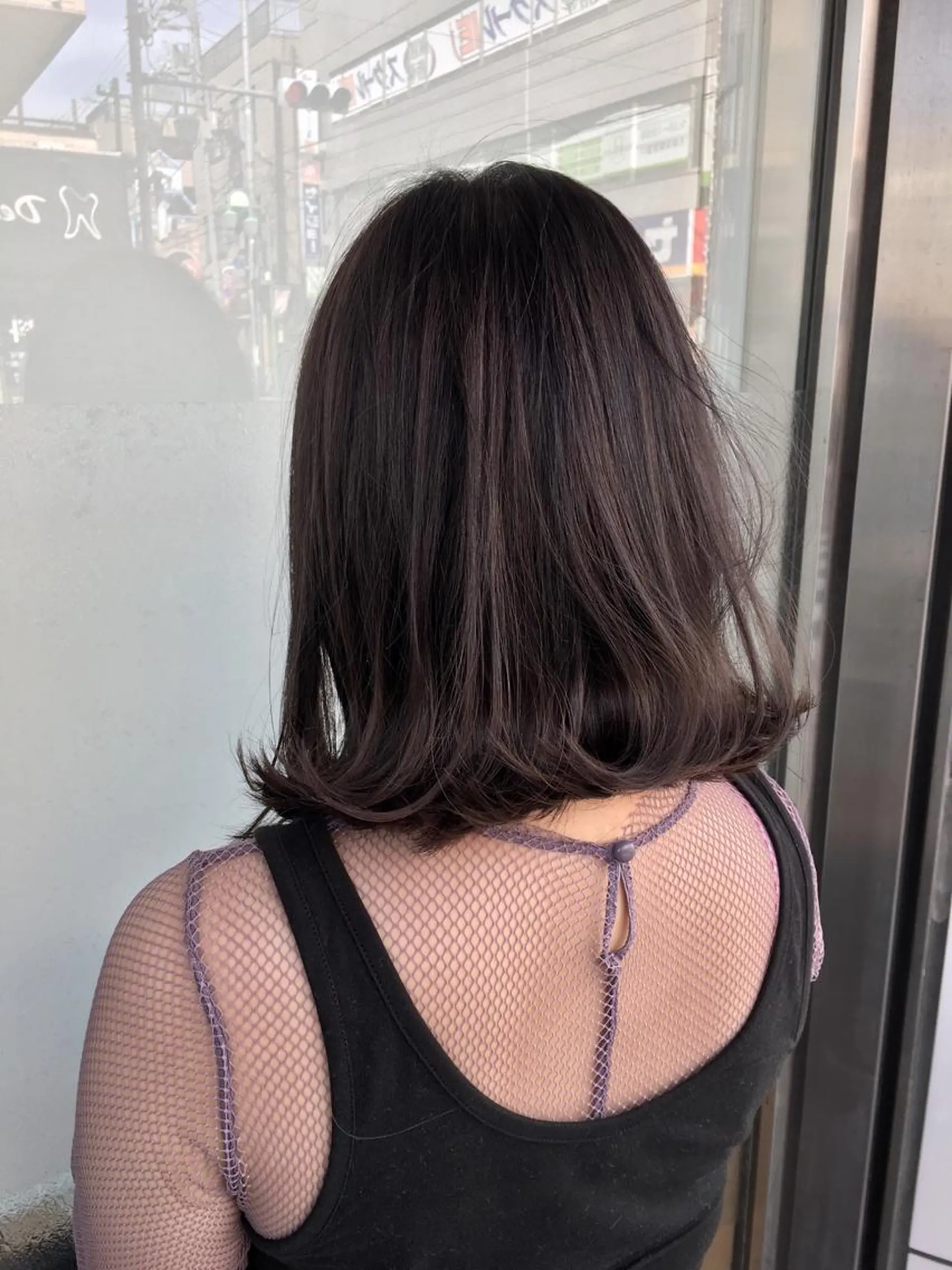 ミディアム カラー 透明感カラー ダークグレー ダークグレージュ グレージュ 寺内 紳悟のヘアスタイル