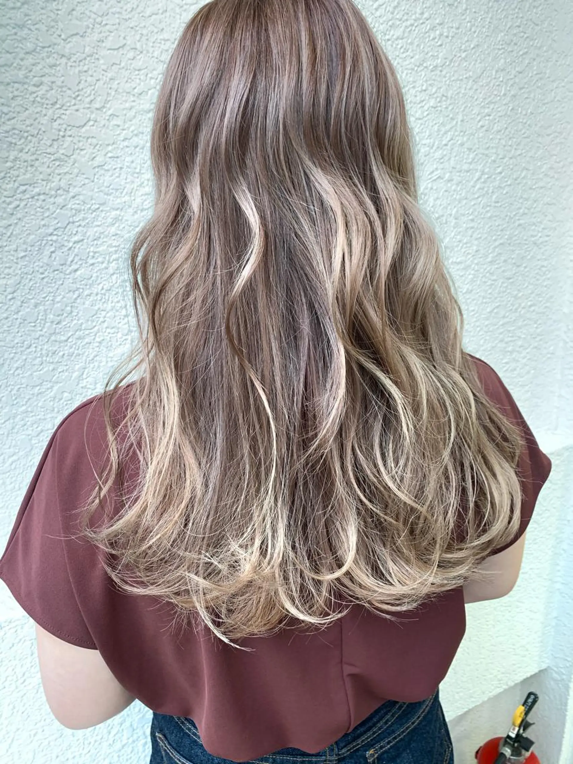 ロング レイヤーカット 🧨ブリーチー×ボブ レイヤー💎じゅえるのヘアスタイル