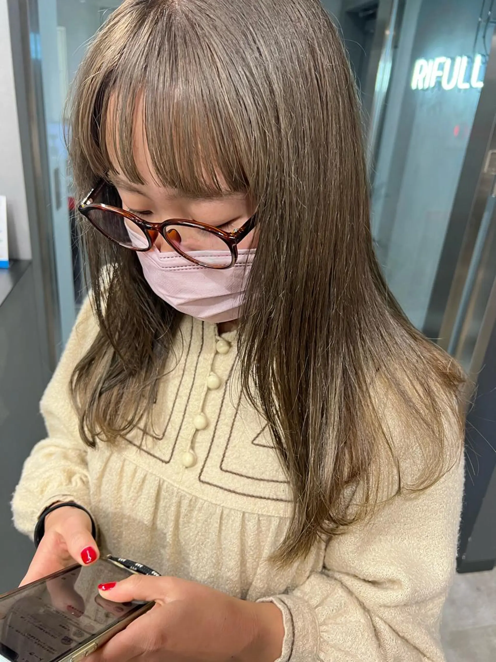 セミロング Miku 🇺🇸のヘアスタイル