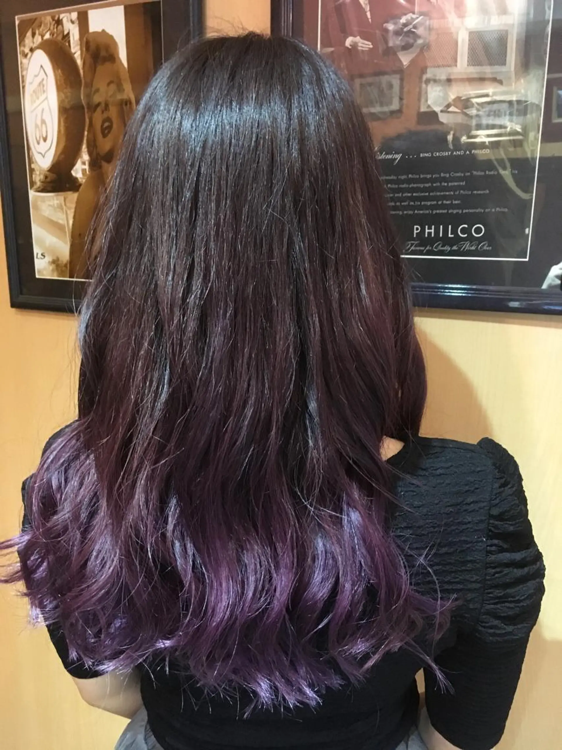 ロング カラー グラデーションカラー ヨシダ アズサのヘアスタイル