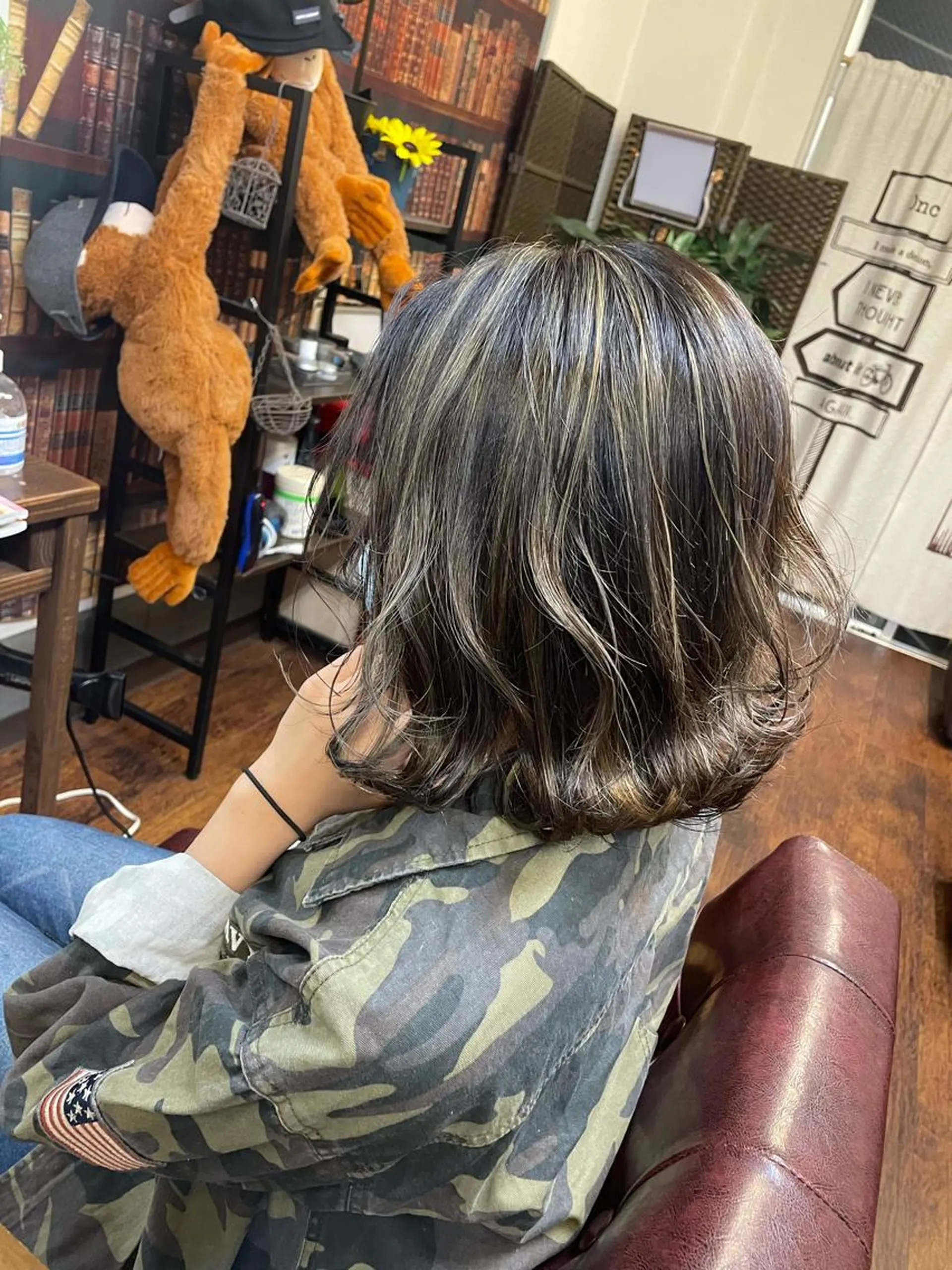 ミディアム カラー デザインカラー ハイライトカラー ハイライト カット ヘアカラー AN'TIA小作所属・AN'TIA小作代表 ⭐︎kazuma⭐︎のヘアスタイル