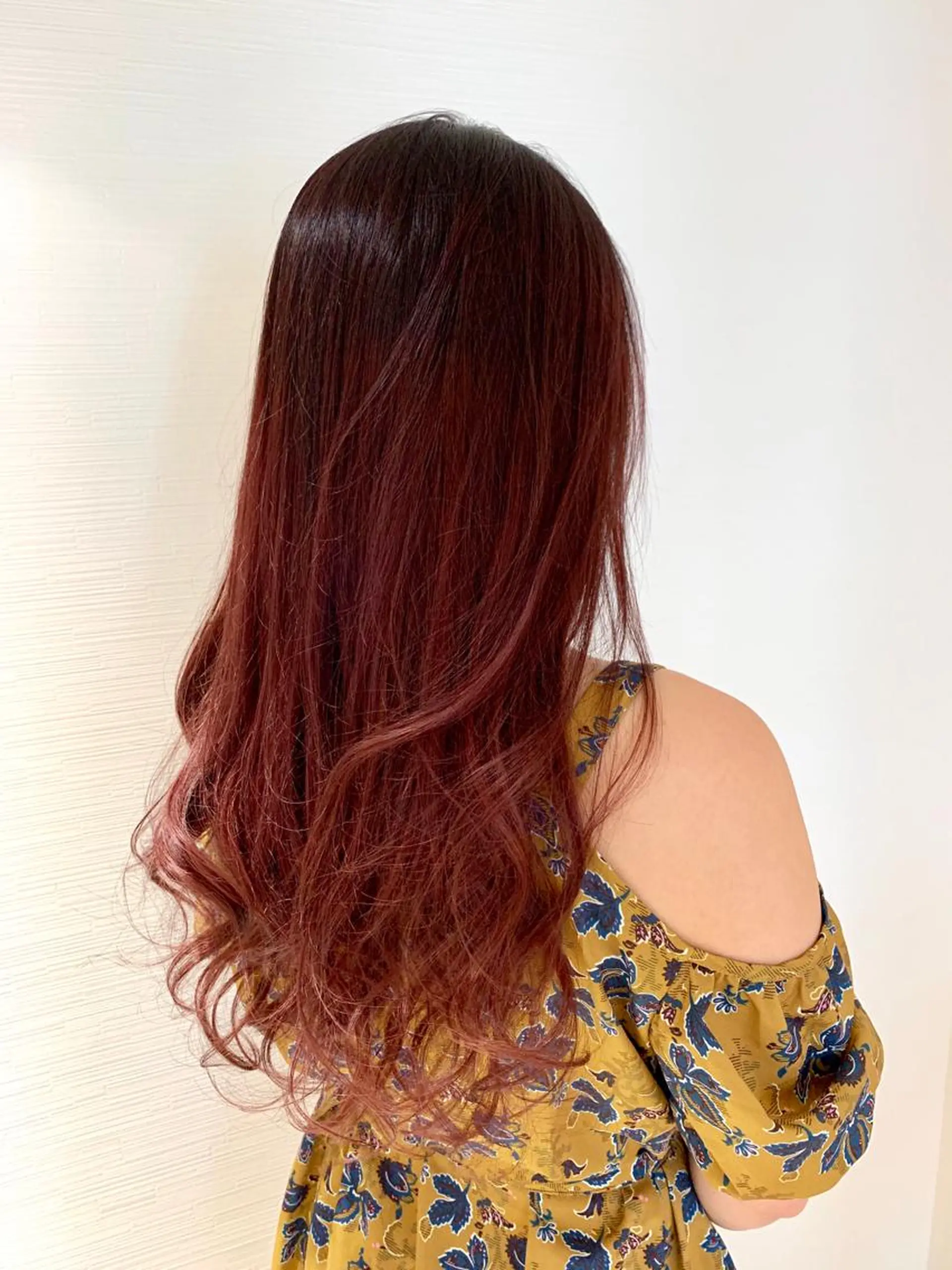 ロング カラー グラデーションカラー ヘアカラー トリートメント ヘッドスパ ヘアセット Akua【代表】 Kazumaのヘアスタイル