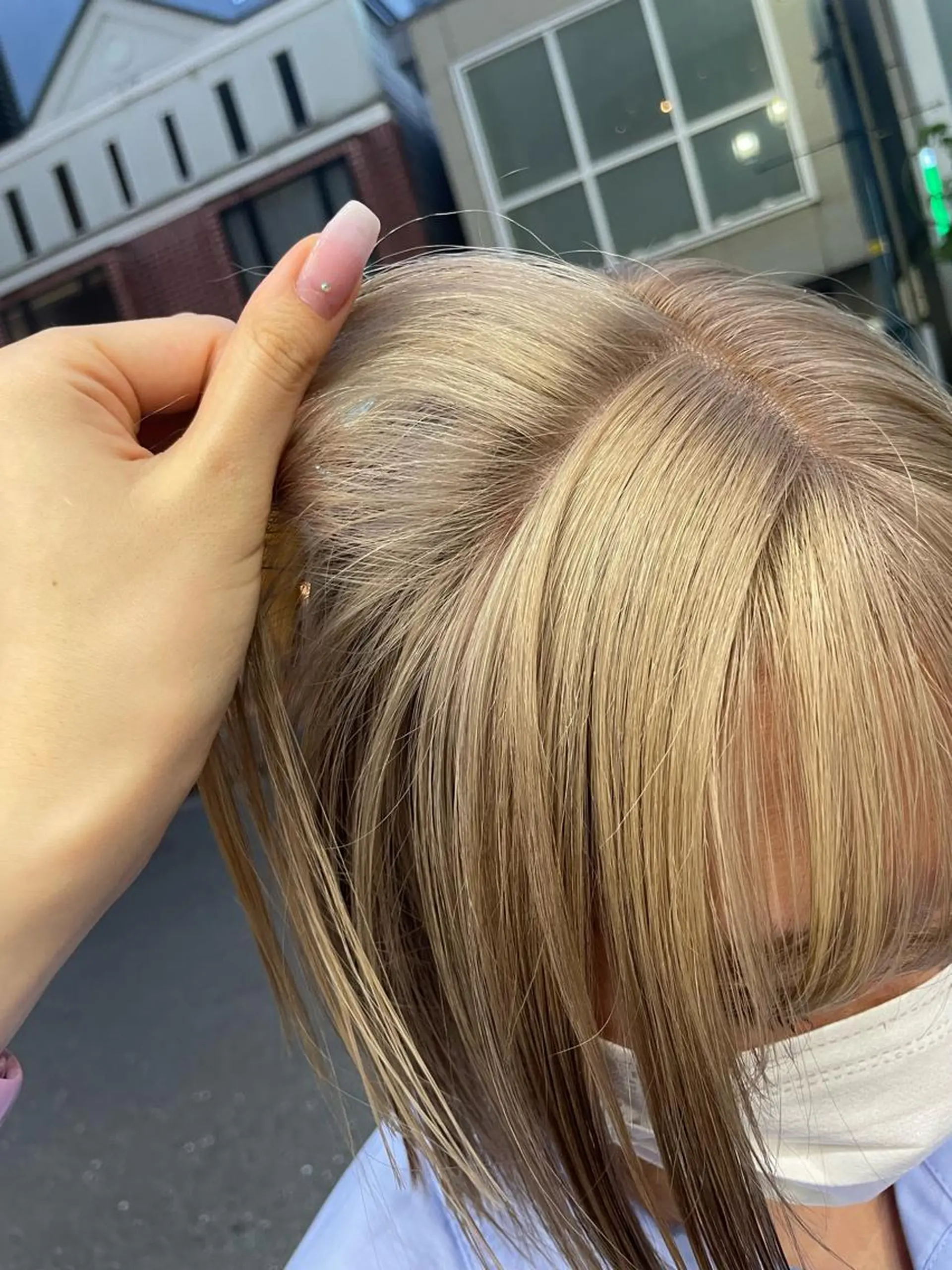 ミディアム カラー 個性派ネイル 🌼 ハルカ ♡の眉毛・アイブロウイメージ