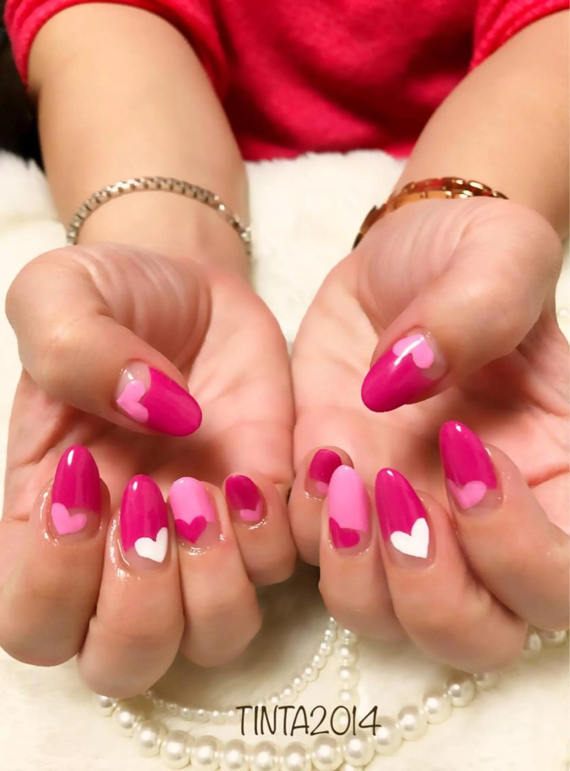ネイル フレンチネイル ハート 逆フレンチ ネイルサロン ティンタ所属・馬場 典子のネイルデザイン