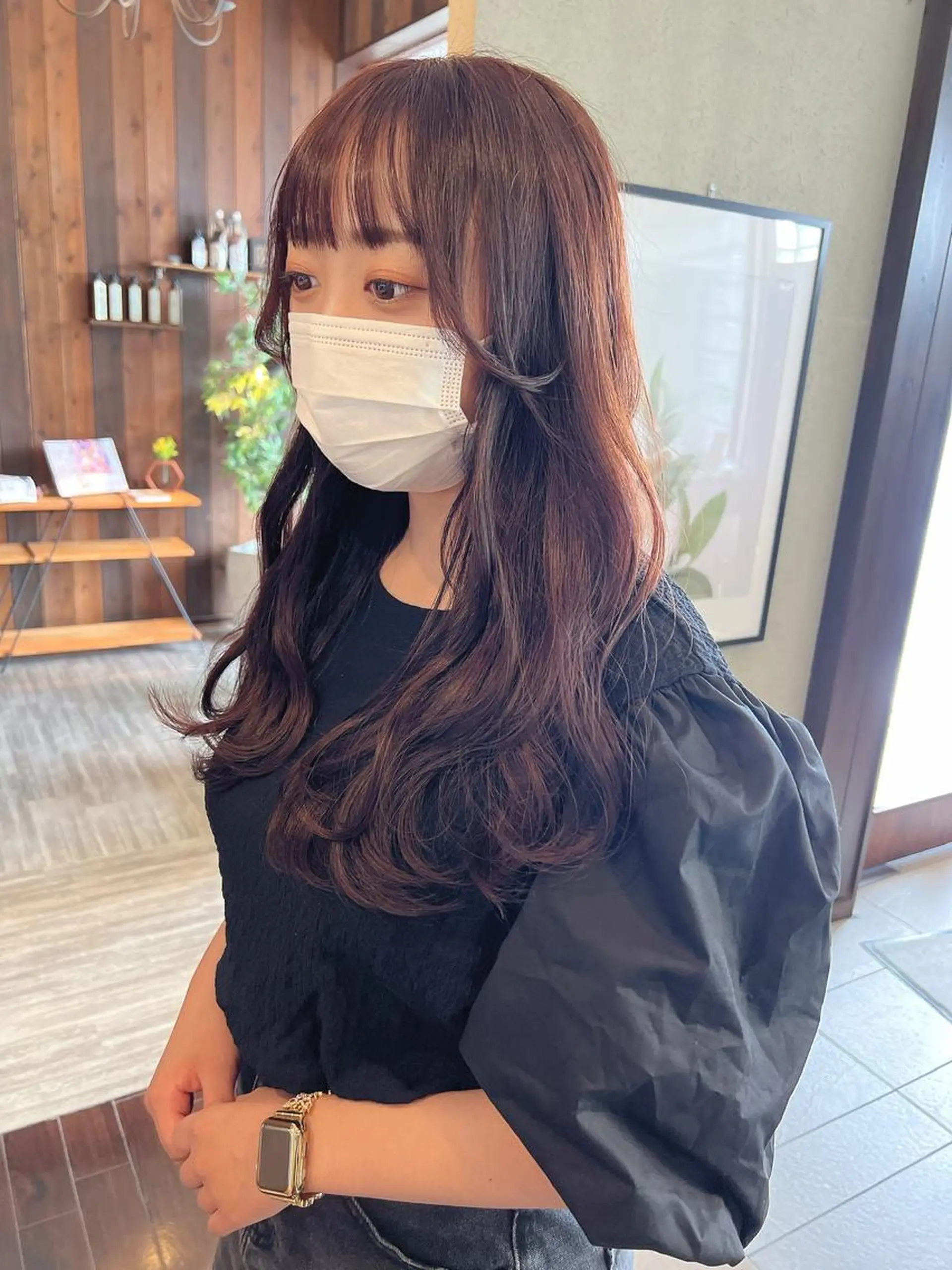 セミロング ピンクブラウン 具志 正太のヘアスタイル