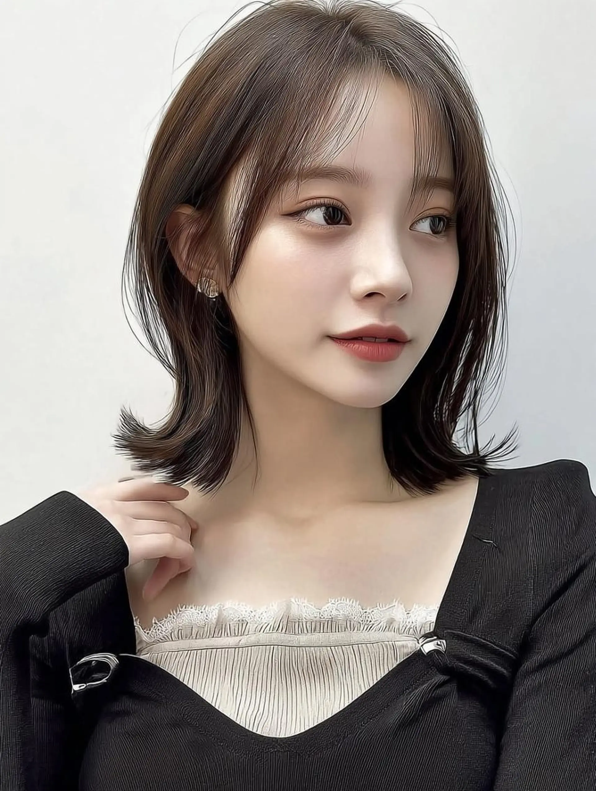 ミディアム ヘアアレンジ 髪質改善 韓国風ヘア レイヤーカット 似合わせカット シースルーバング カット ヘアカラー Ayumu /京都／西院のヘアスタイル