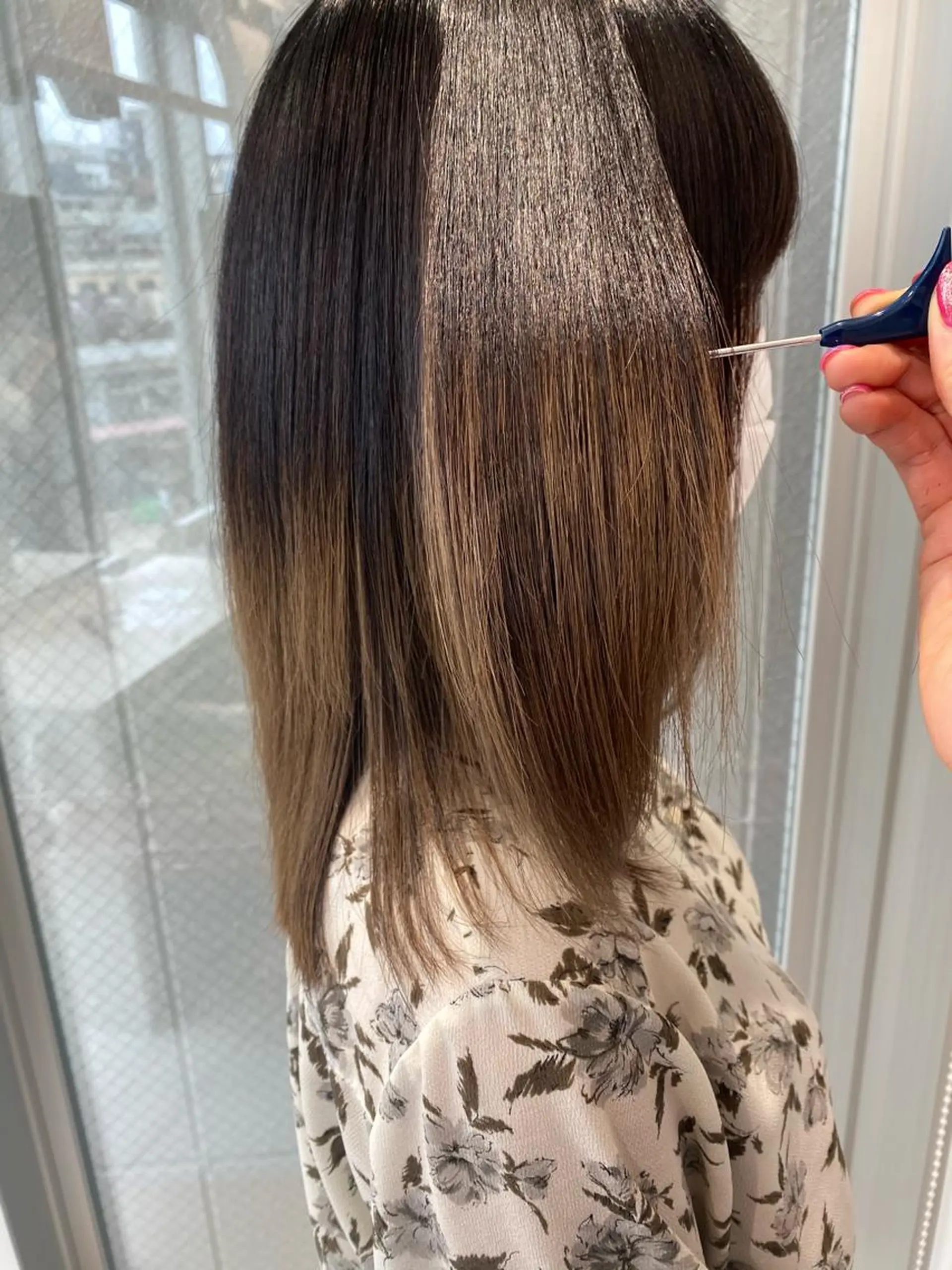 ミディアム トリートメント 酸熱トリートメント ウルフカット／吉村 桃子のヘアスタイル