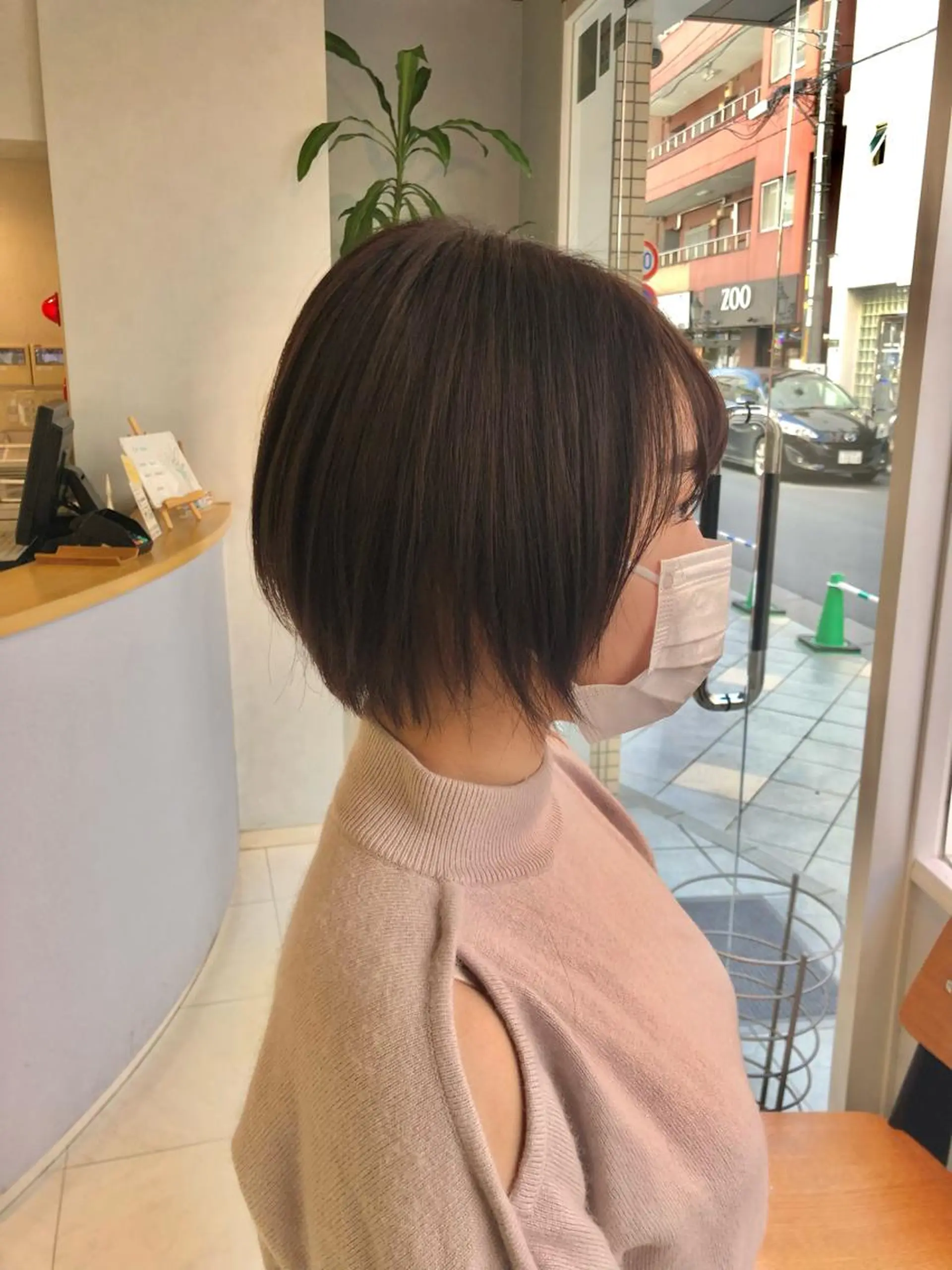 ショート カラー ベージュカラー ブラウンカラー ブラウンベージュ ヘアカラー トリートメント 阿部 美咲のヘアスタイル