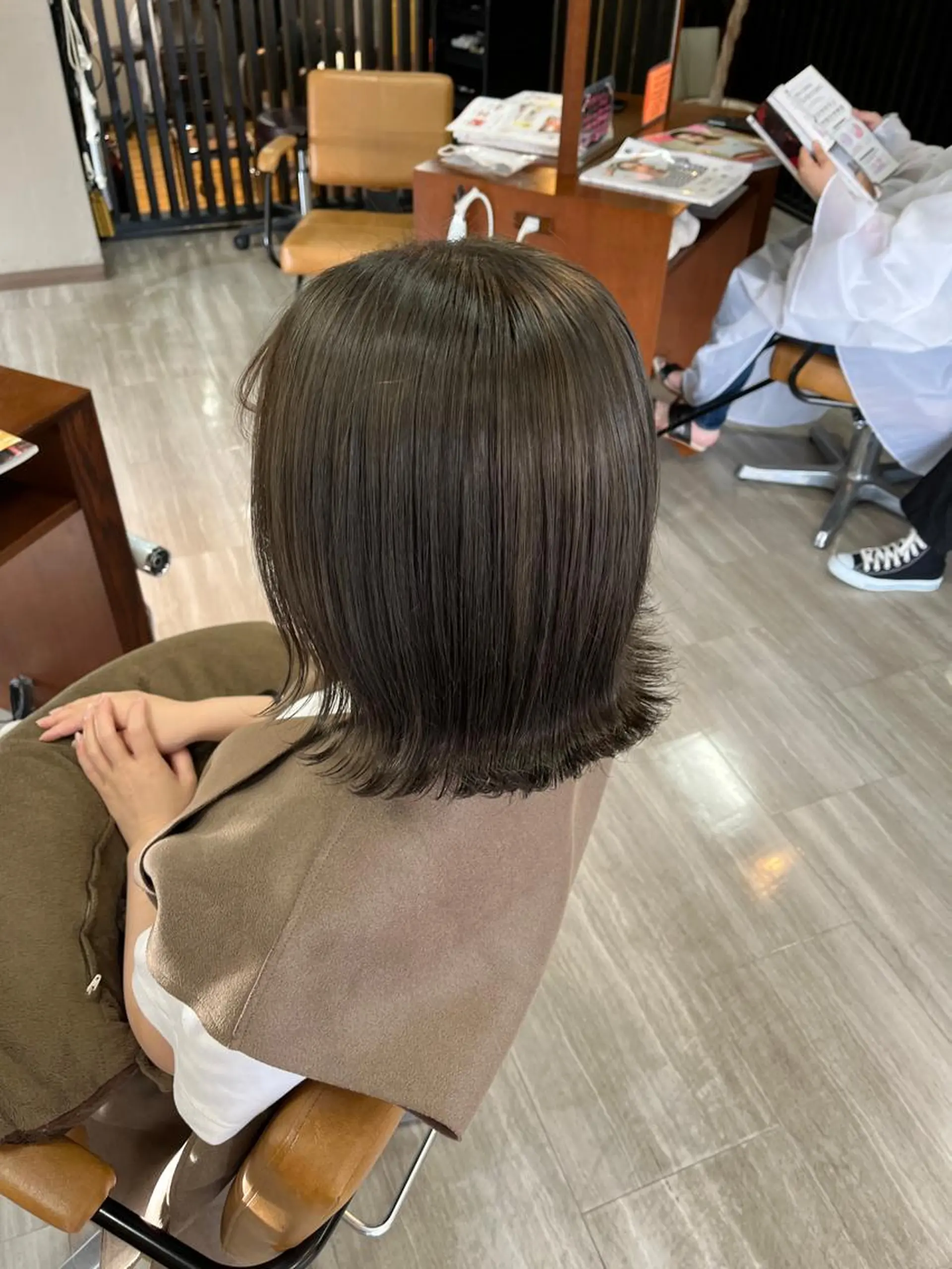 ミディアム alu yuinaのヘアスタイル