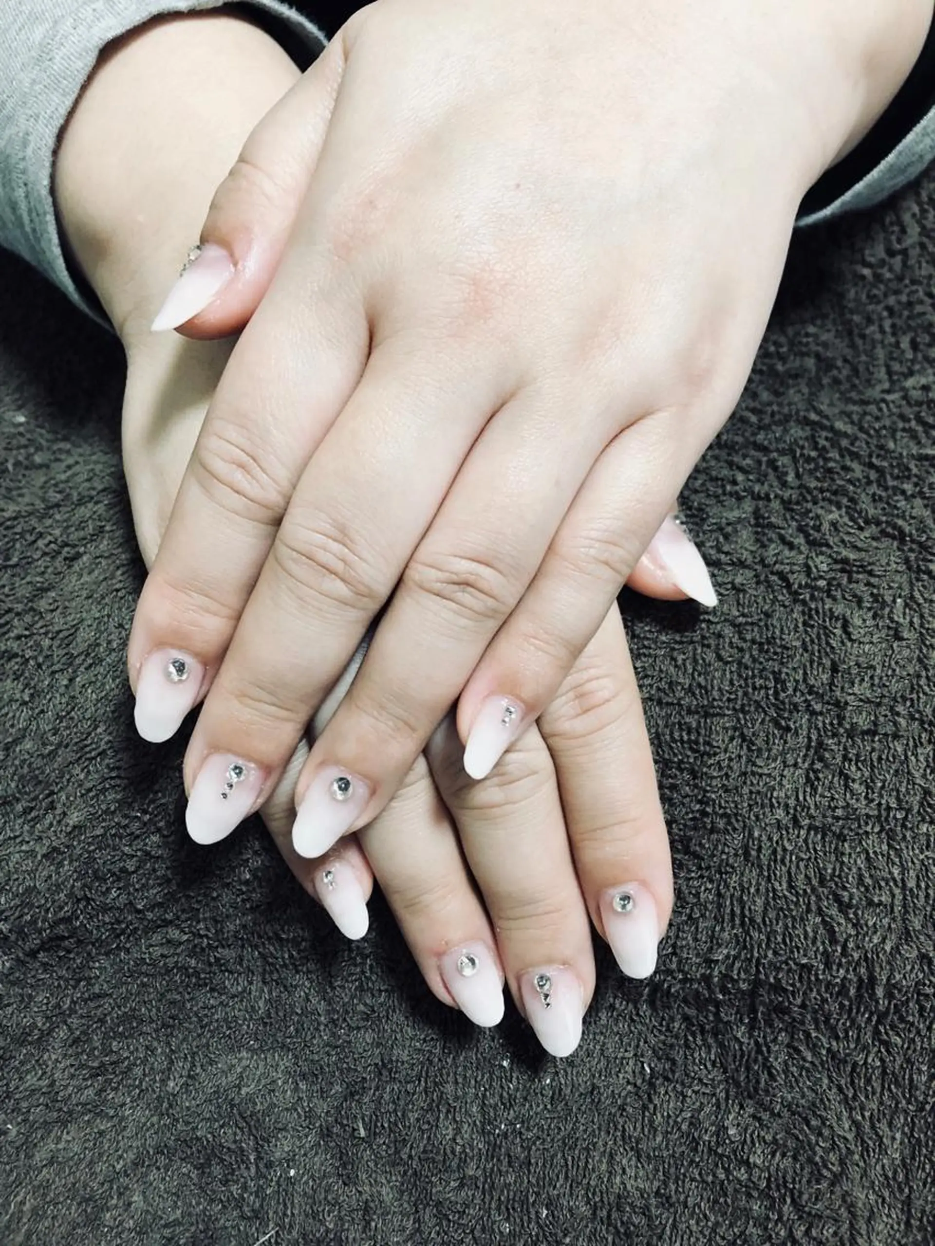 ネイル Atelier Peniculusのネイルデザイン