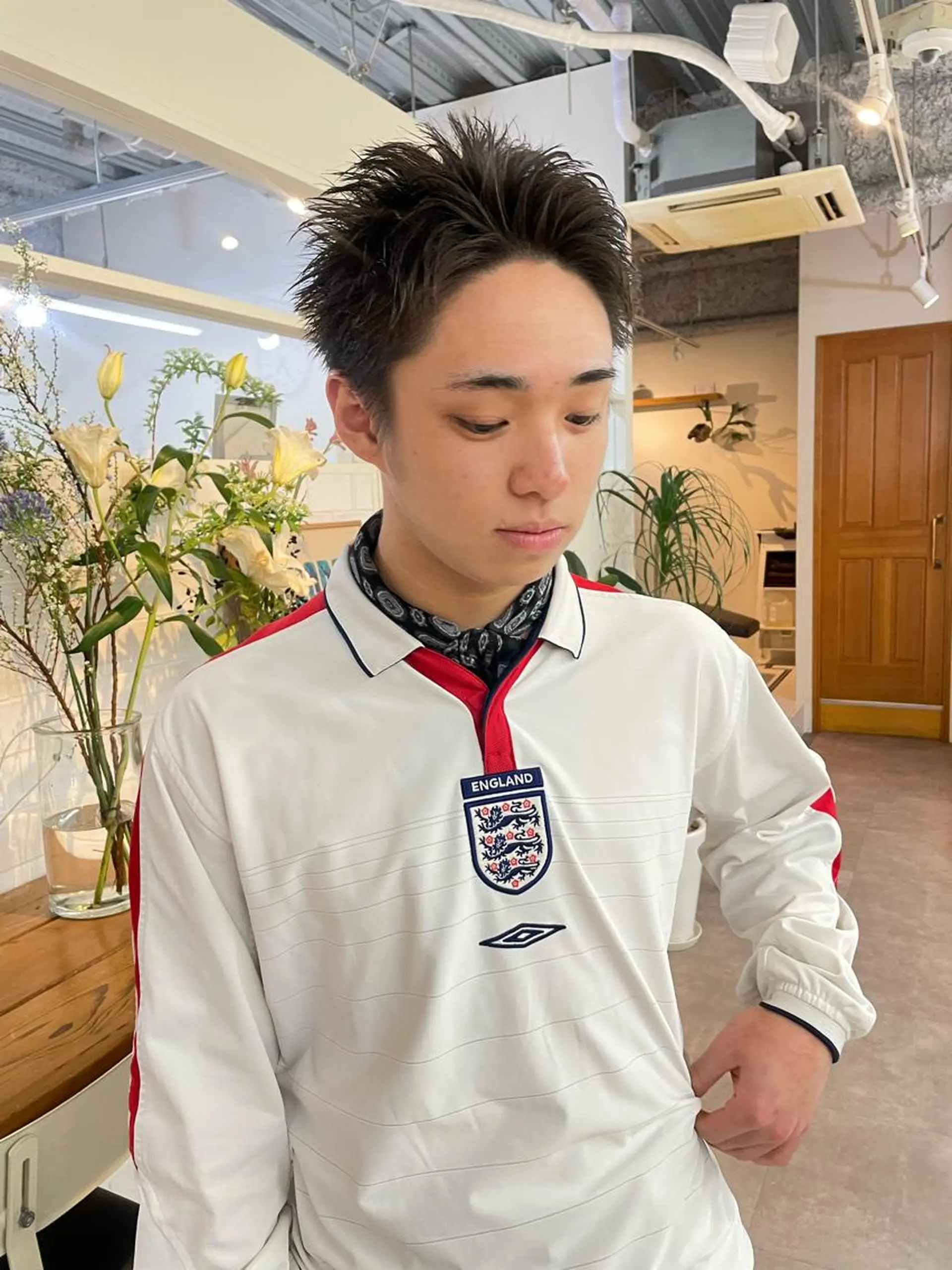 ショート カット yumeka🩶ボブ 暖色/透け感カラーのヘアスタイル