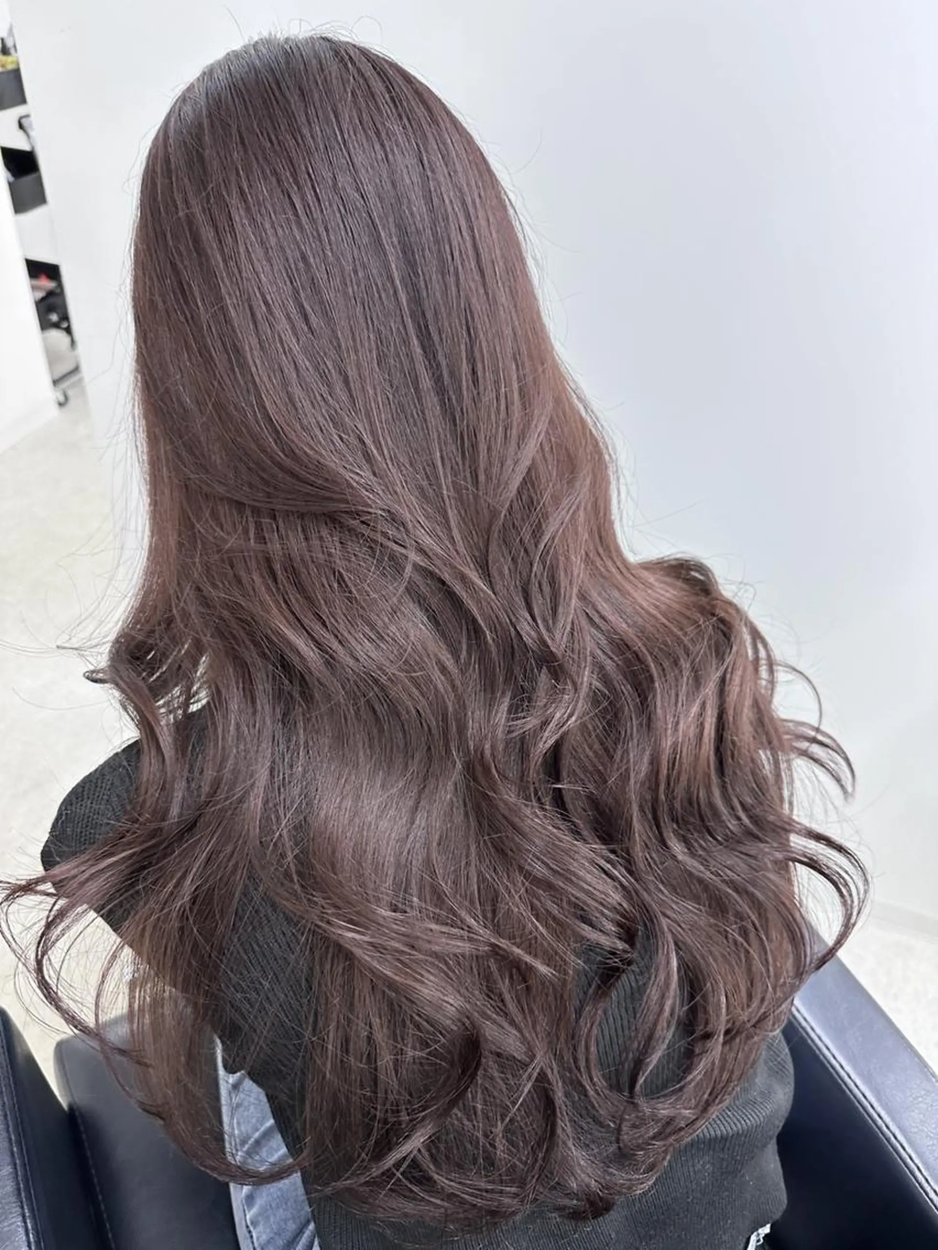 ロング カラー 切りっぱなしボブ ベージュカラー ブリーチ ケアブリーチ ケアカラー 🫧髪質改善🫧 神田紗来のヘアスタイル