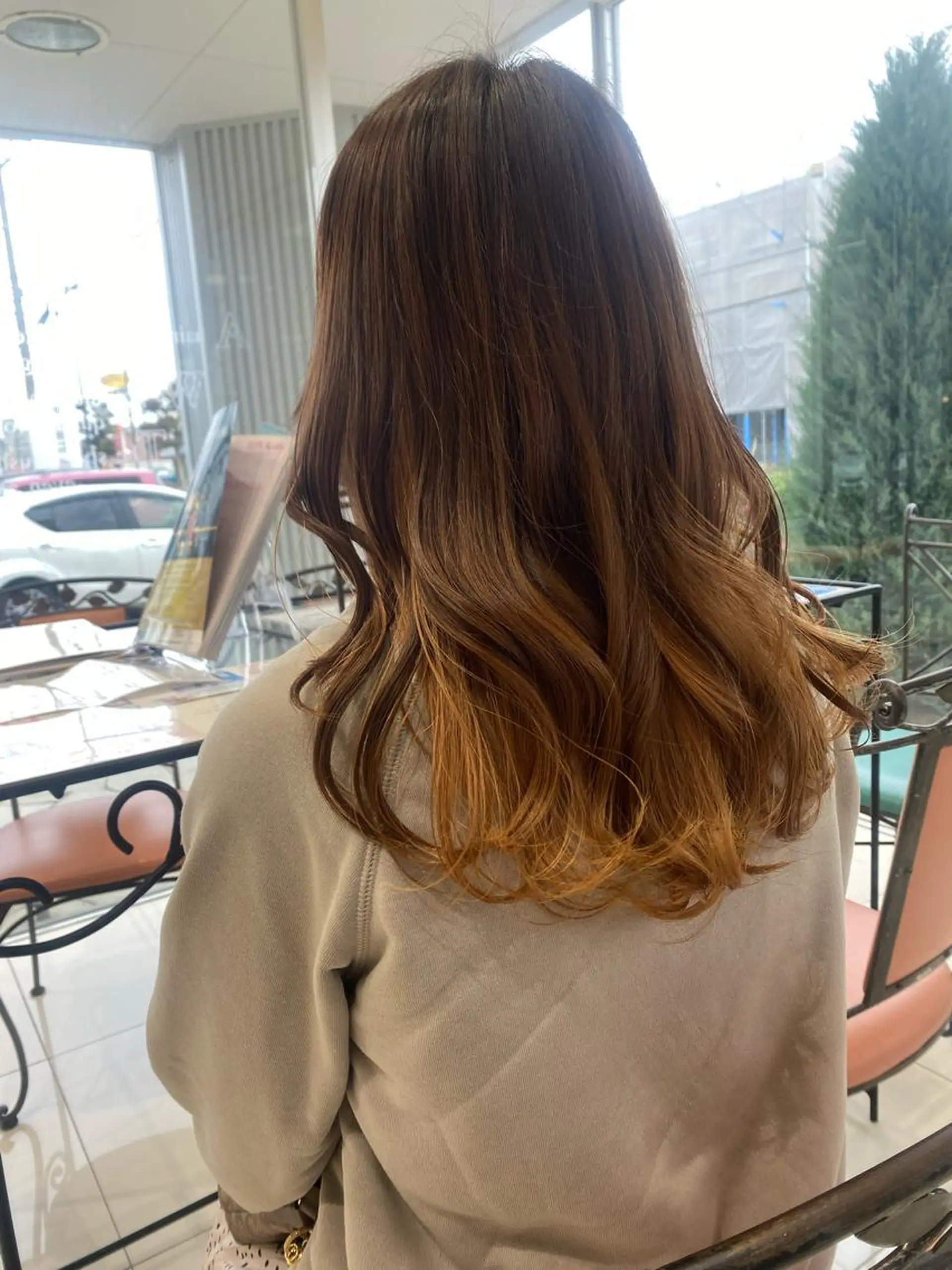 ロング カラー 髪質改善🫧ベージュ 椙山 響のヘアスタイル