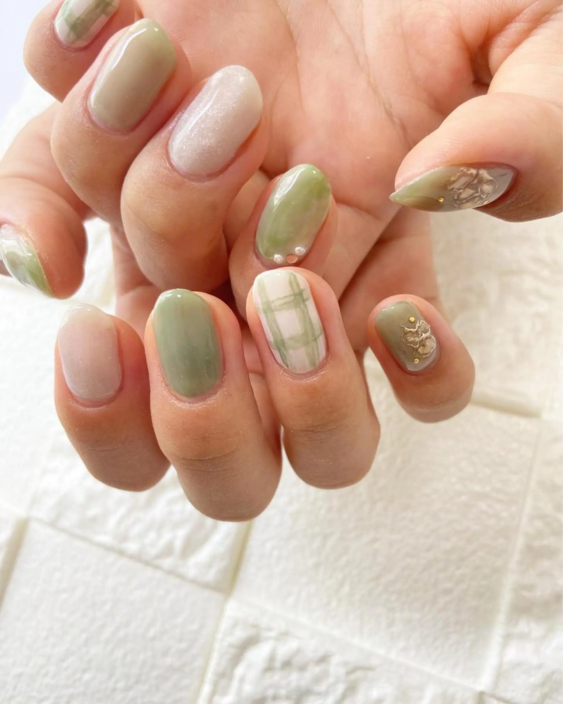ネイル マグネットネイル nail_ kinaのネイルデザイン