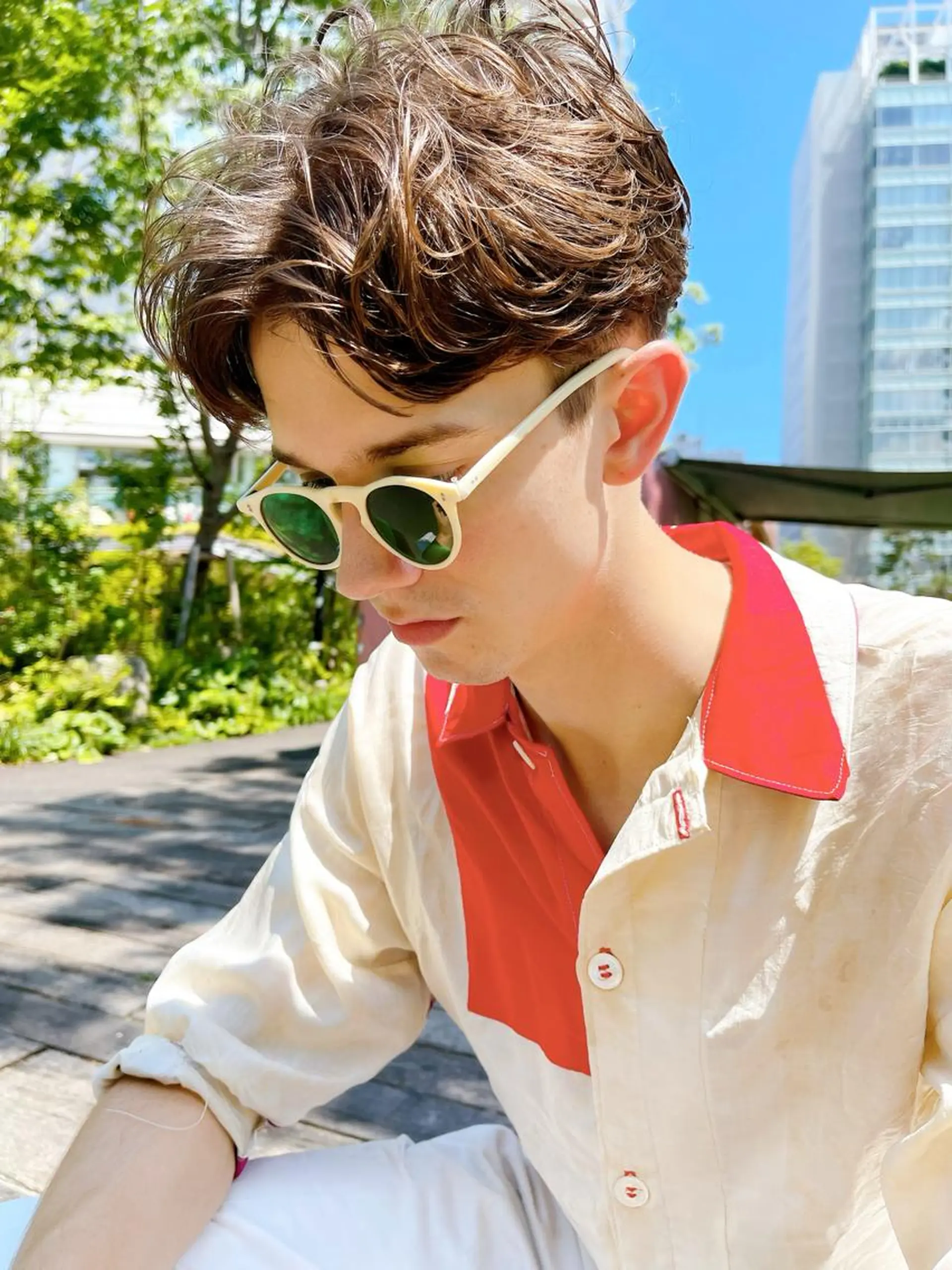 ショート パーマ メンズ センターパート メンズパーマ カット メンズパーマ タカキリョウのヘアスタイル