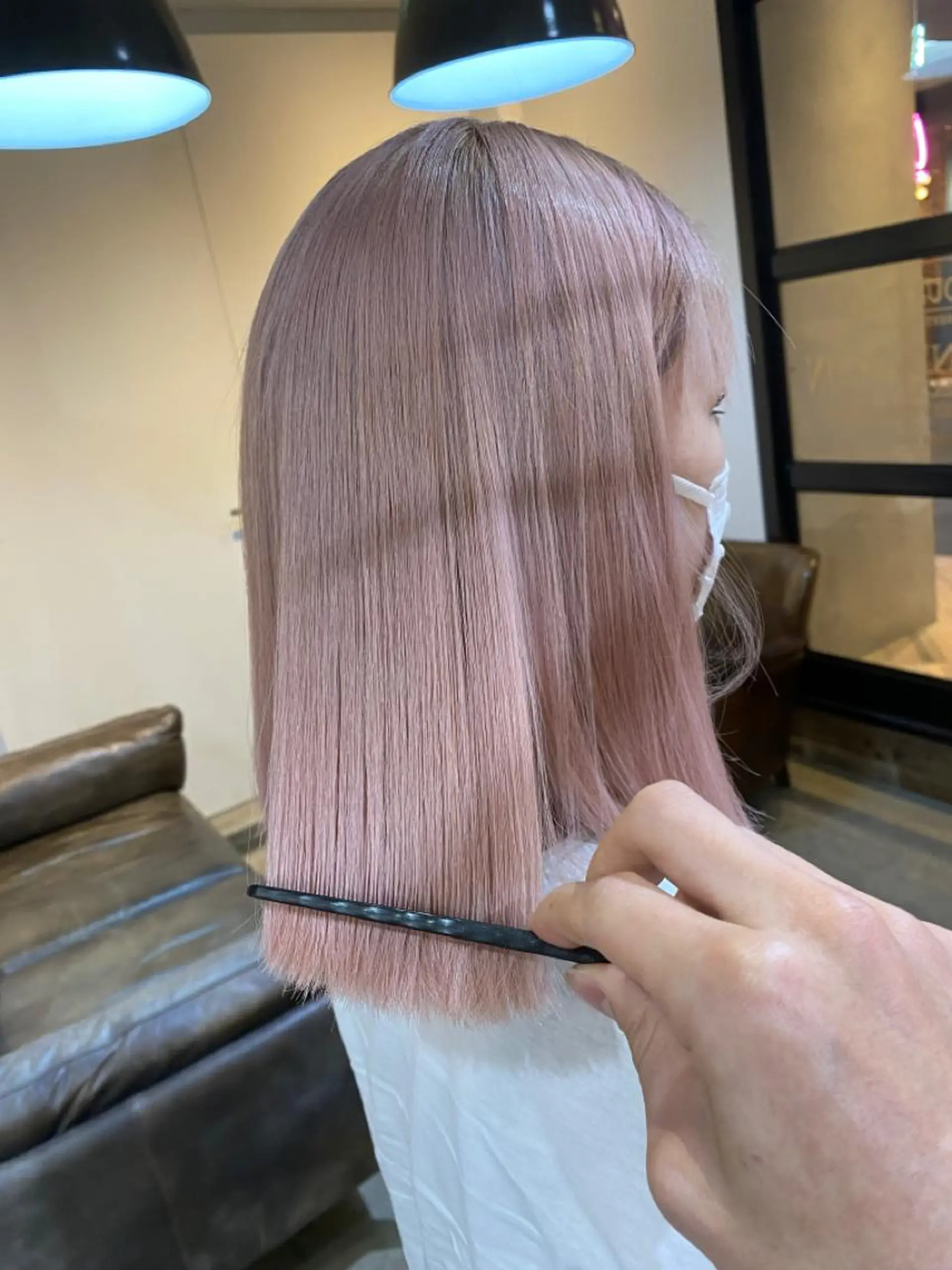 ミディアム カラー Lolonois梅田 スタッフのヘアスタイル