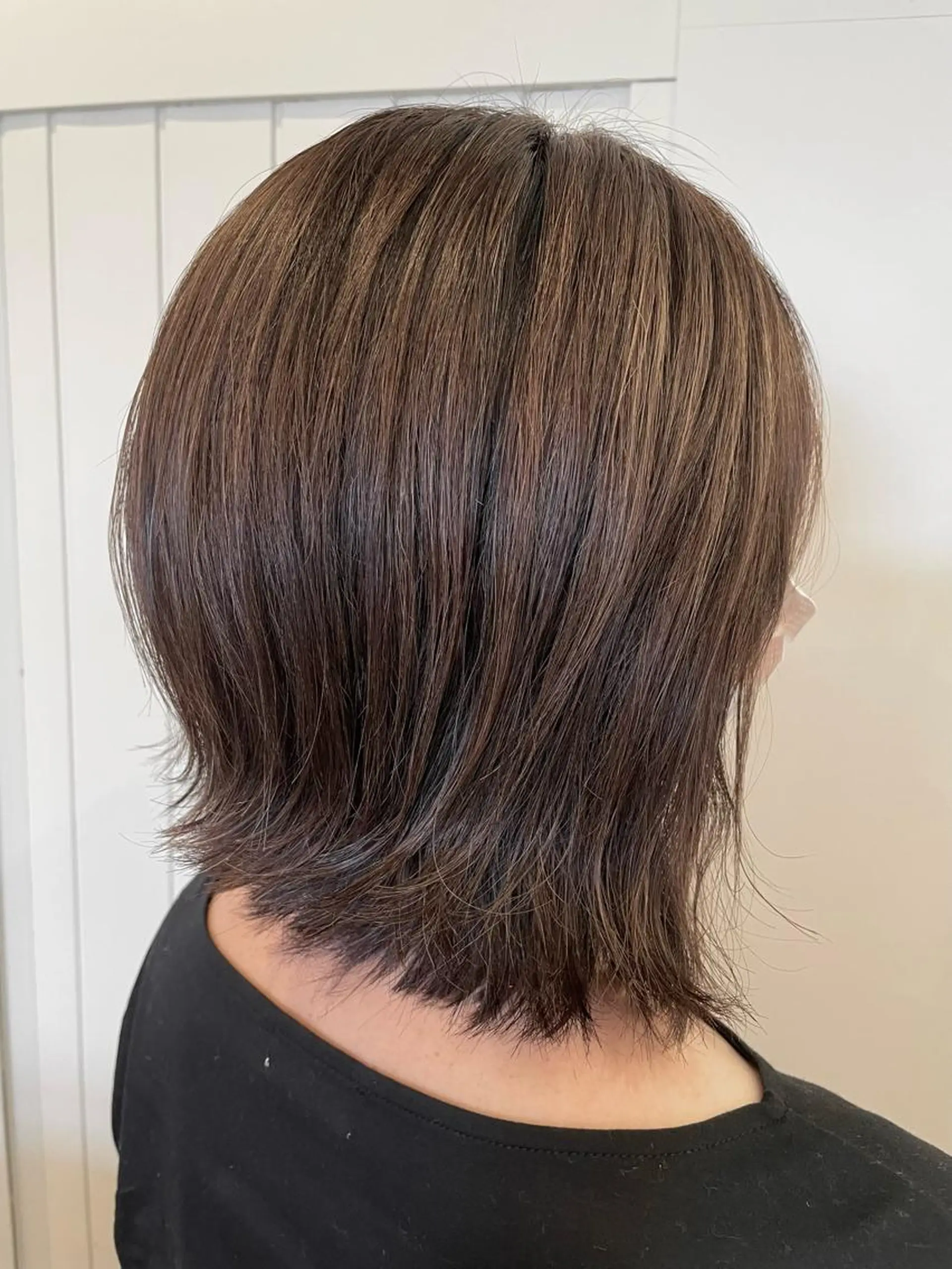 ミディアム ハイライト 大隈 朋美のヘアスタイル