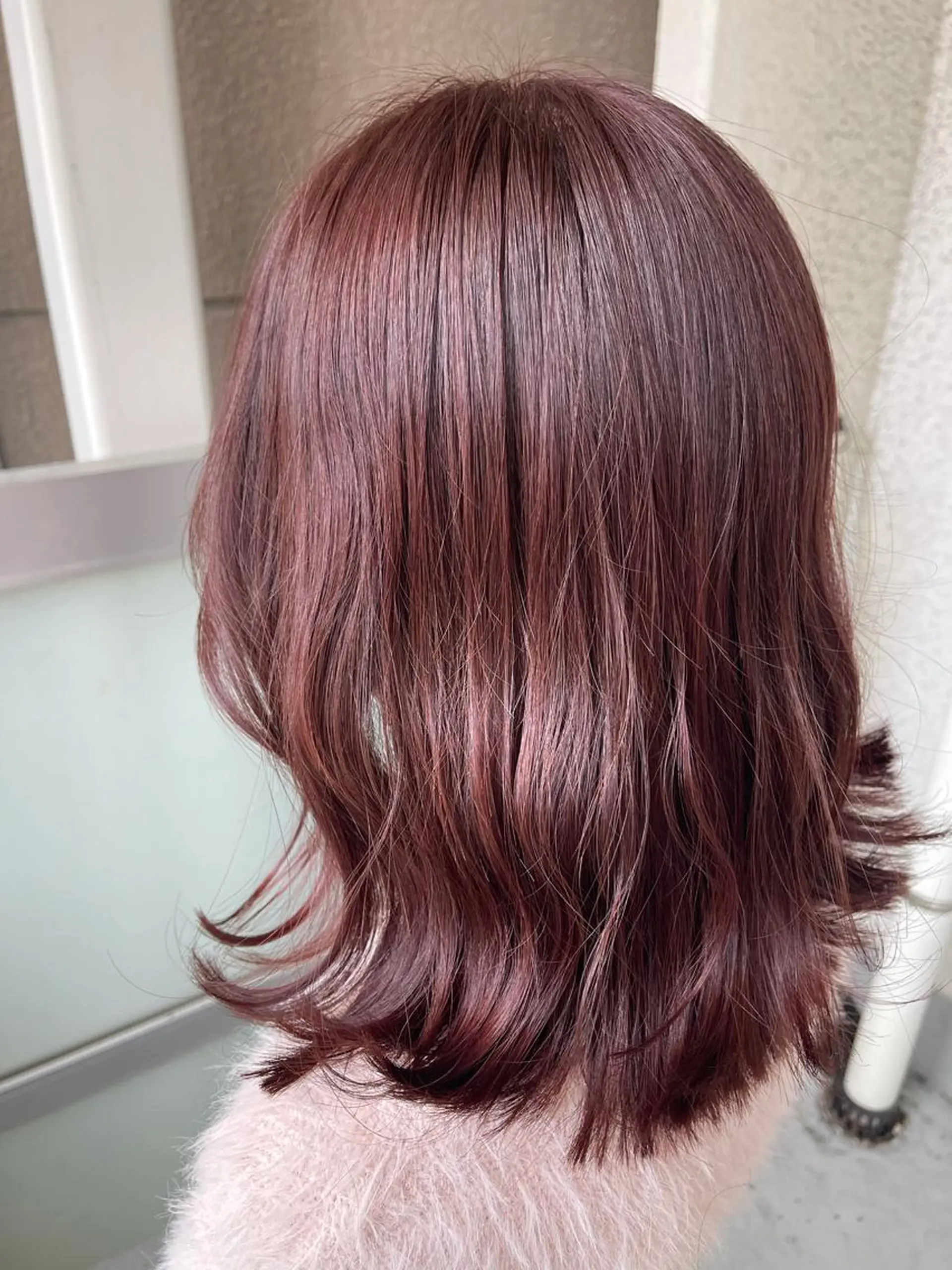 セミロング カラー ヘアカラー 岩谷/ブリーチ 🪽透明感カラーのヘアスタイル