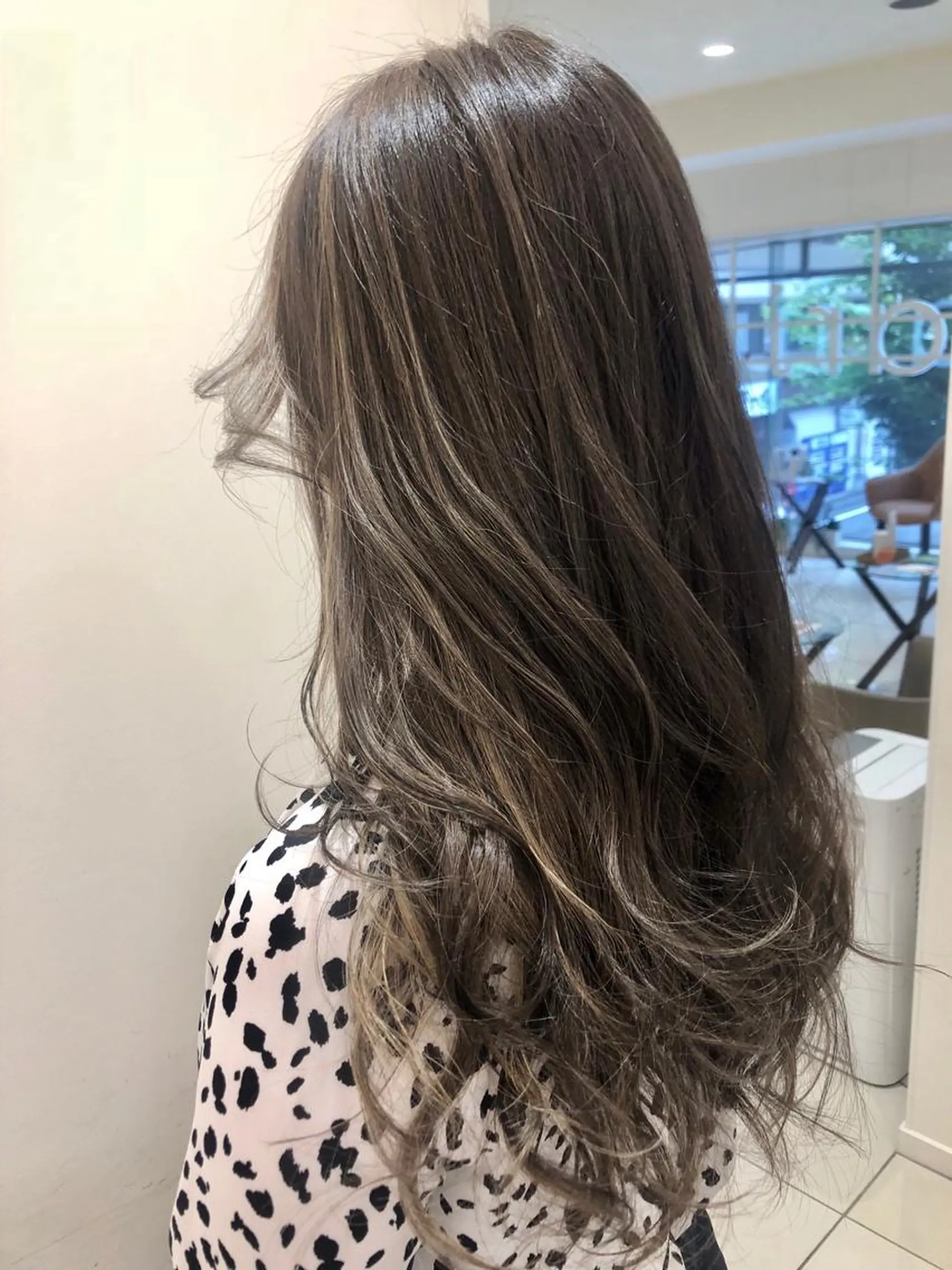 ロング カラー ヘアアレンジ marju銀座 マージュギンザのヘアスタイル