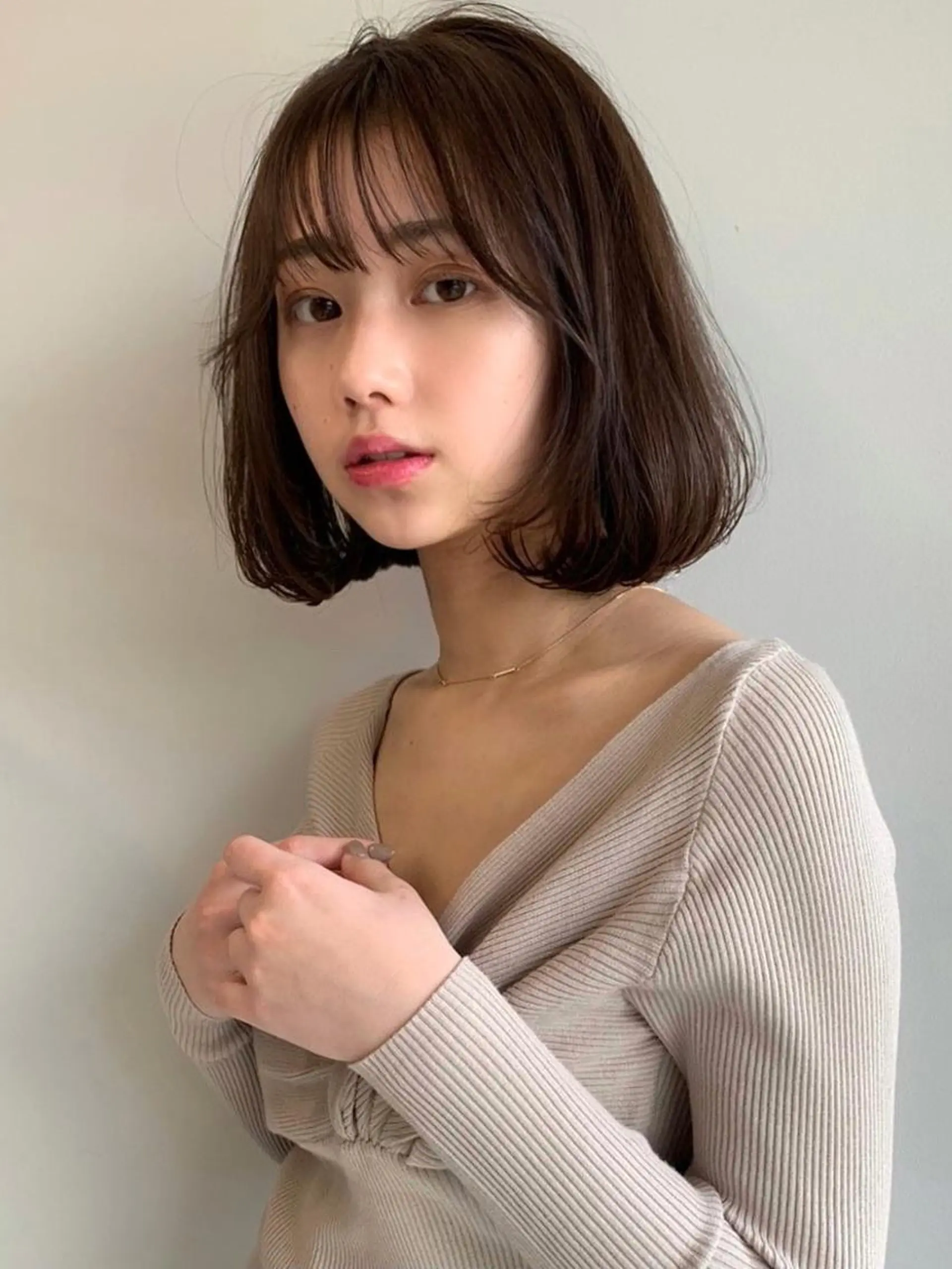 ミディアム カラー 透明感/オリーブ/ グレージュ/YUKAのヘアスタイル