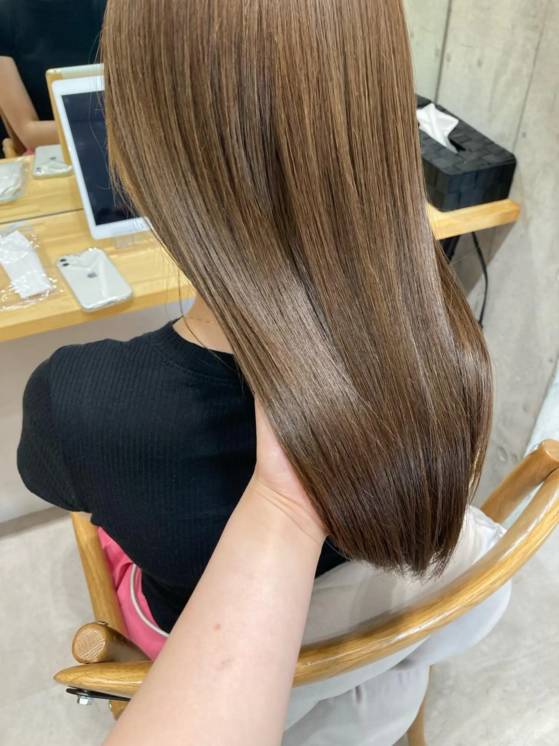 セミロング ヘアカラー トリートメント ✨色持ちの良い艶 カラー✨蟹江真世のヘアスタイル