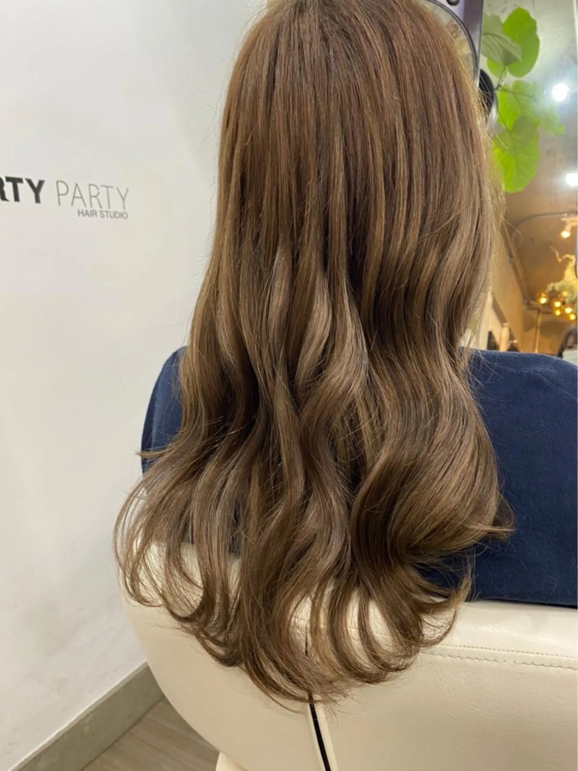 ミディアム カット ヘアカラー プルエクステ界隈 ハイトーン/カツオ✨のヘアスタイル