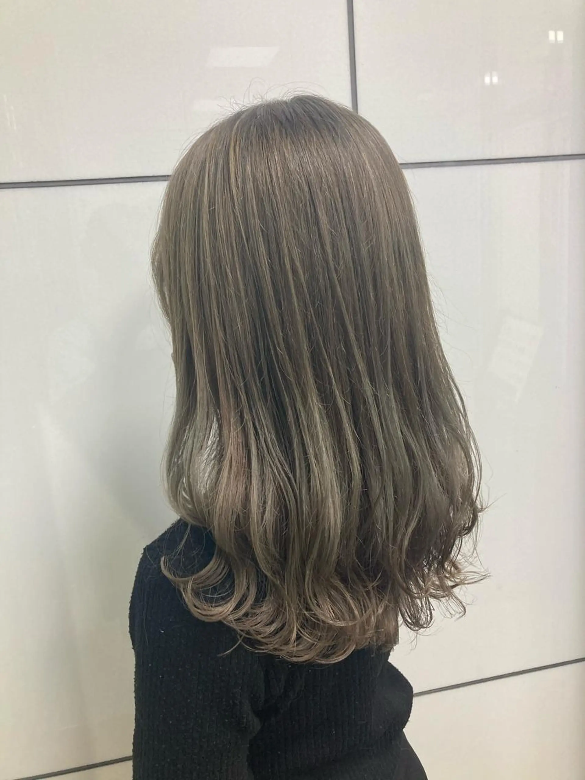 セミロング カラー ヘアカラー 髪質改善/痛ませ ないカラー/西村航大のヘアスタイル