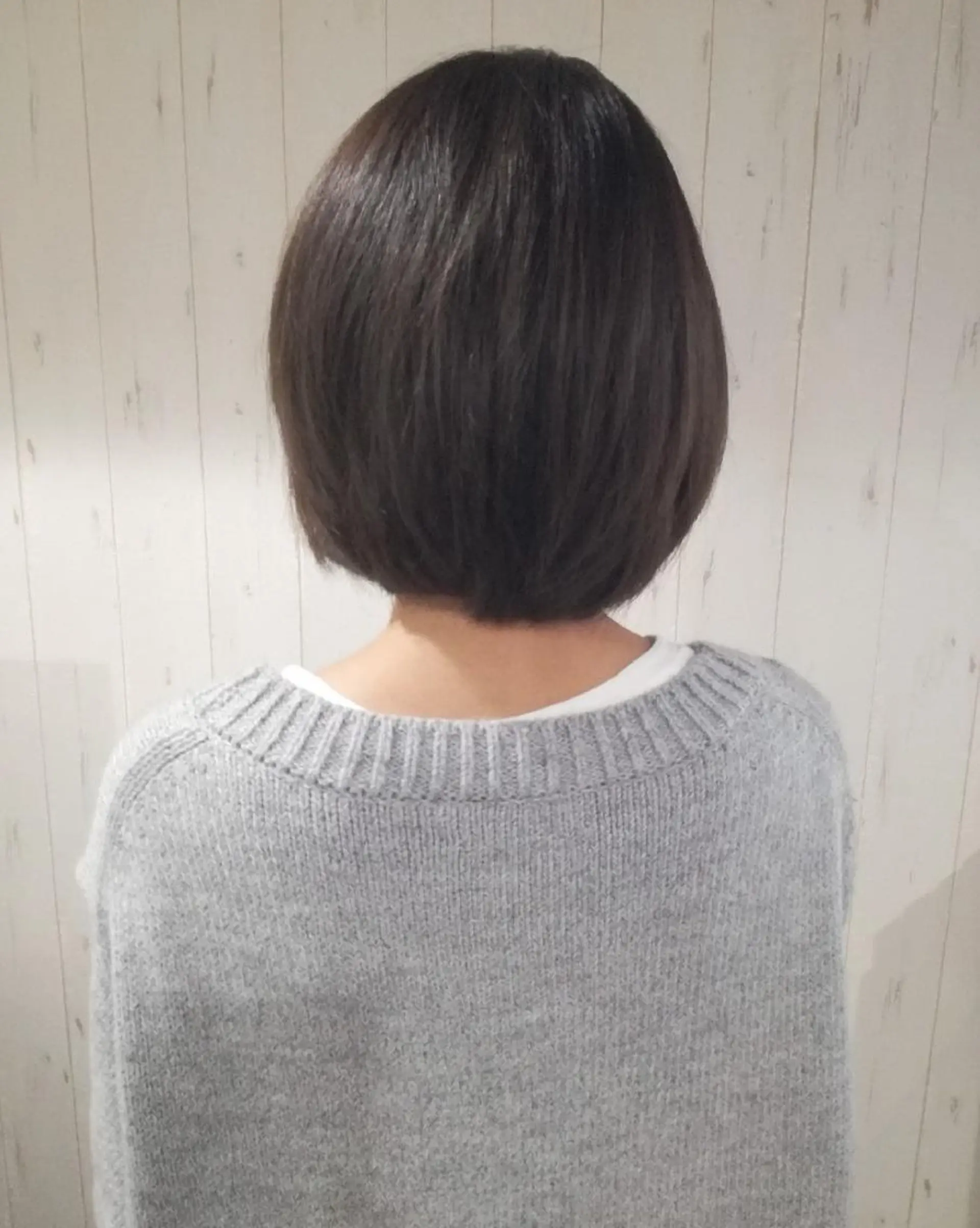 ショート カラー ベージュカラー ボブ 西川 敏夫のヘアスタイル