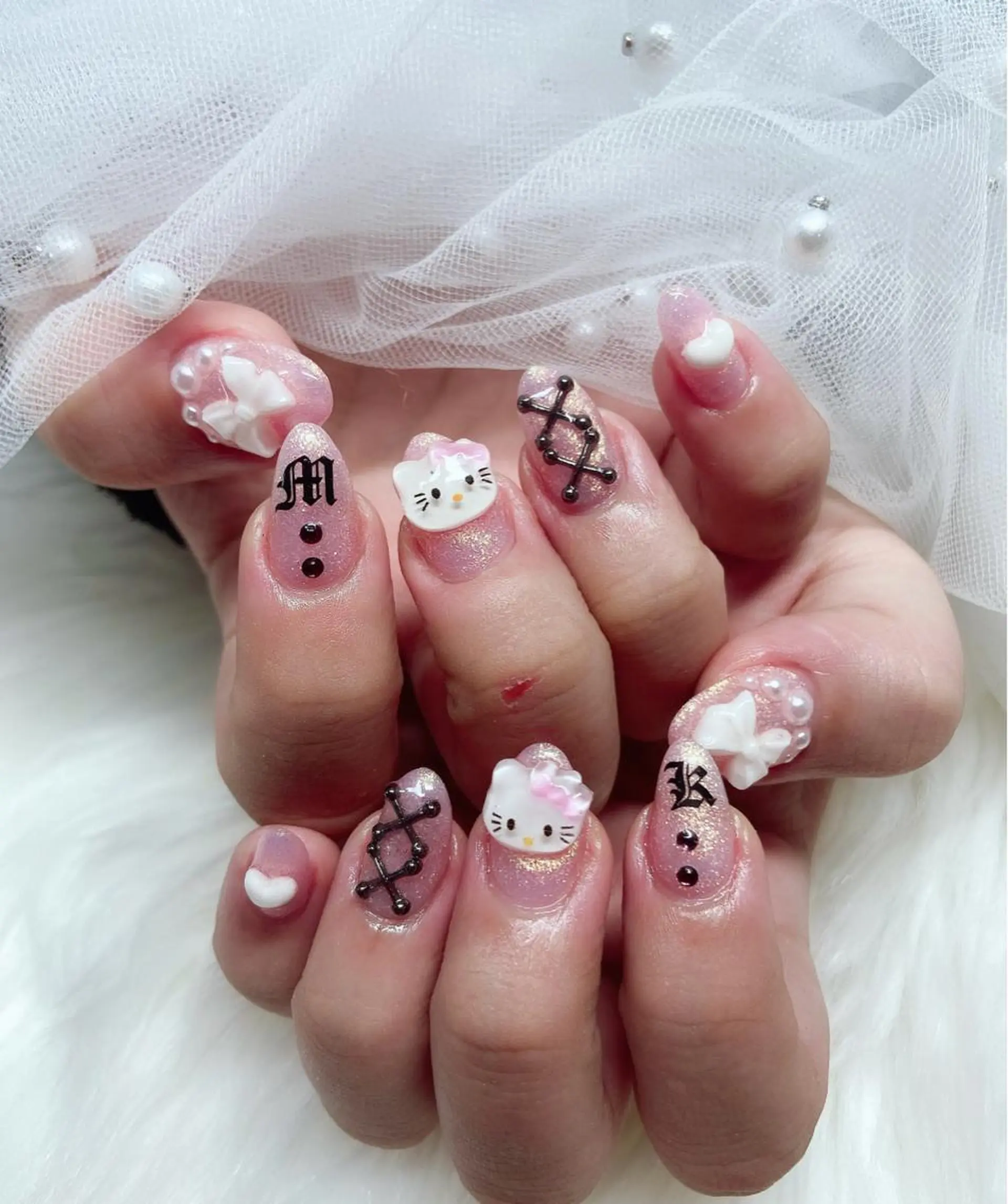 ネイル ハンドネイル ＆ME アンドミーのネイルデザイン